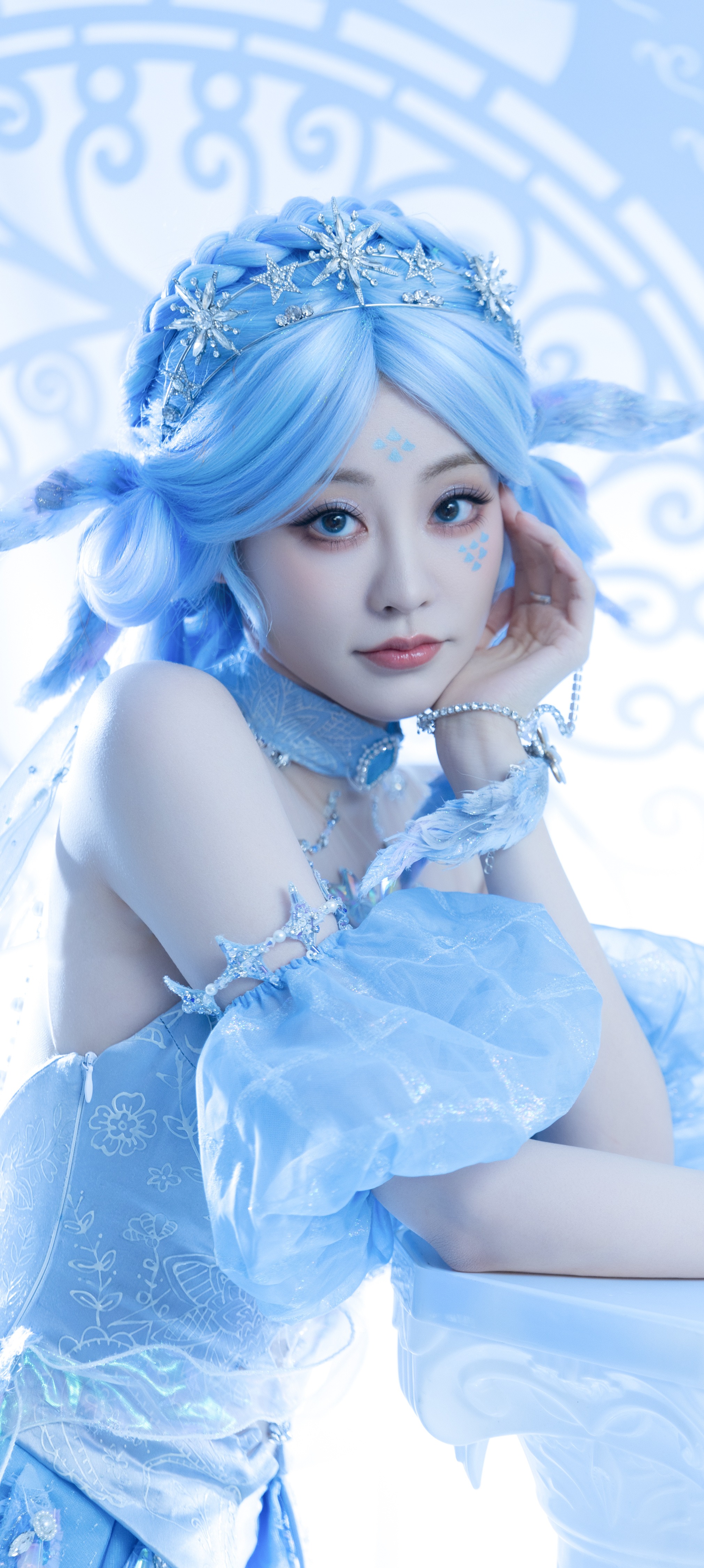 祝绪丹壁纸精选,今日份"蓝色精灵",这么美的北境阁主谁不爱#祝绪丹