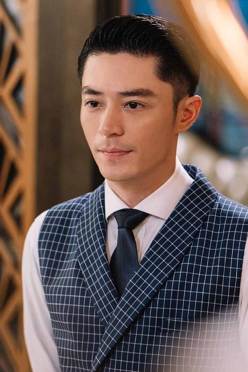 电视剧《玫瑰的故事》里,霍建华饰演的傅家明这样子的男人倒贴100万