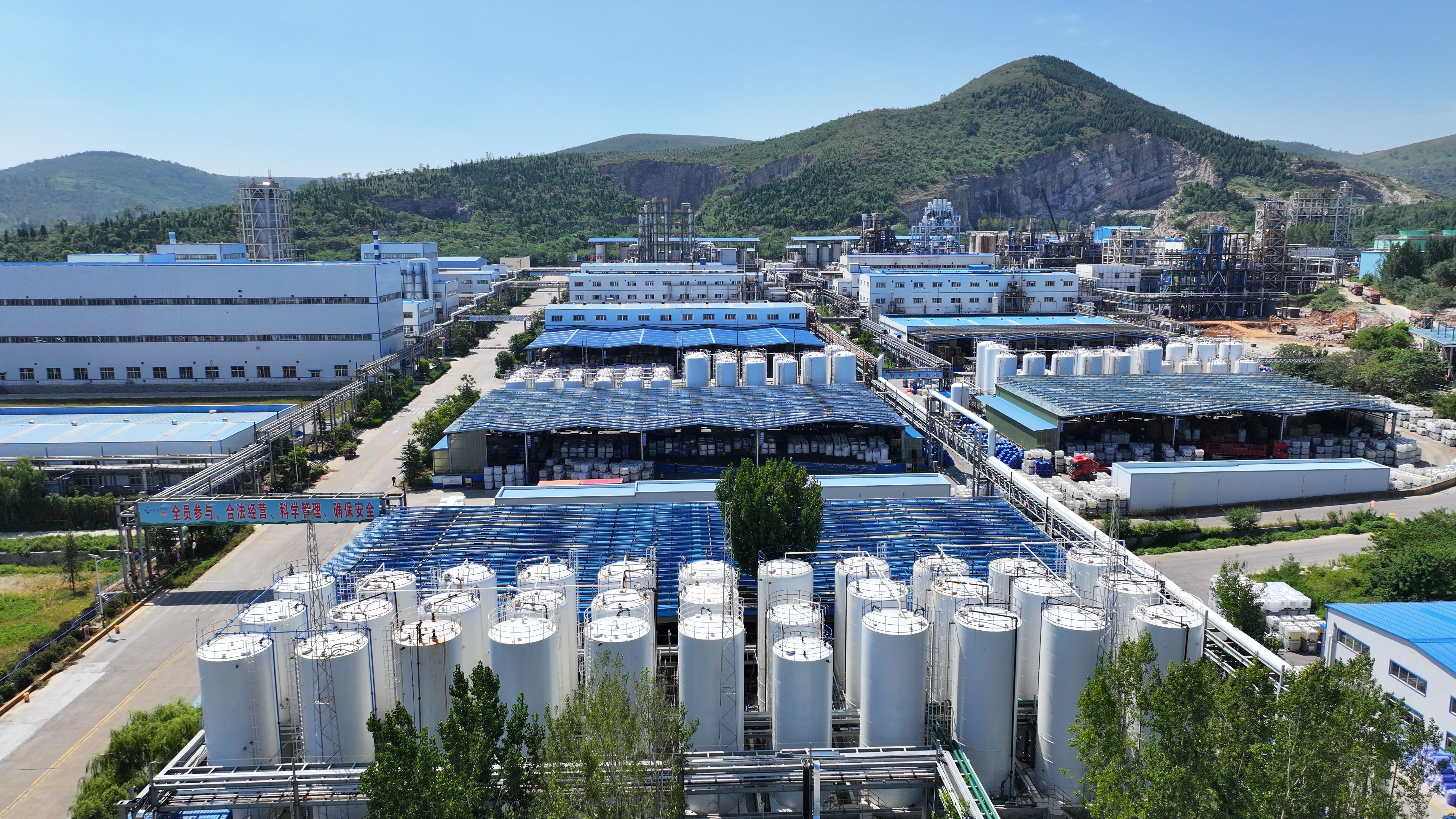 氧化胺洗涤剂在工业中的应用前景 该产品呈无色或浅