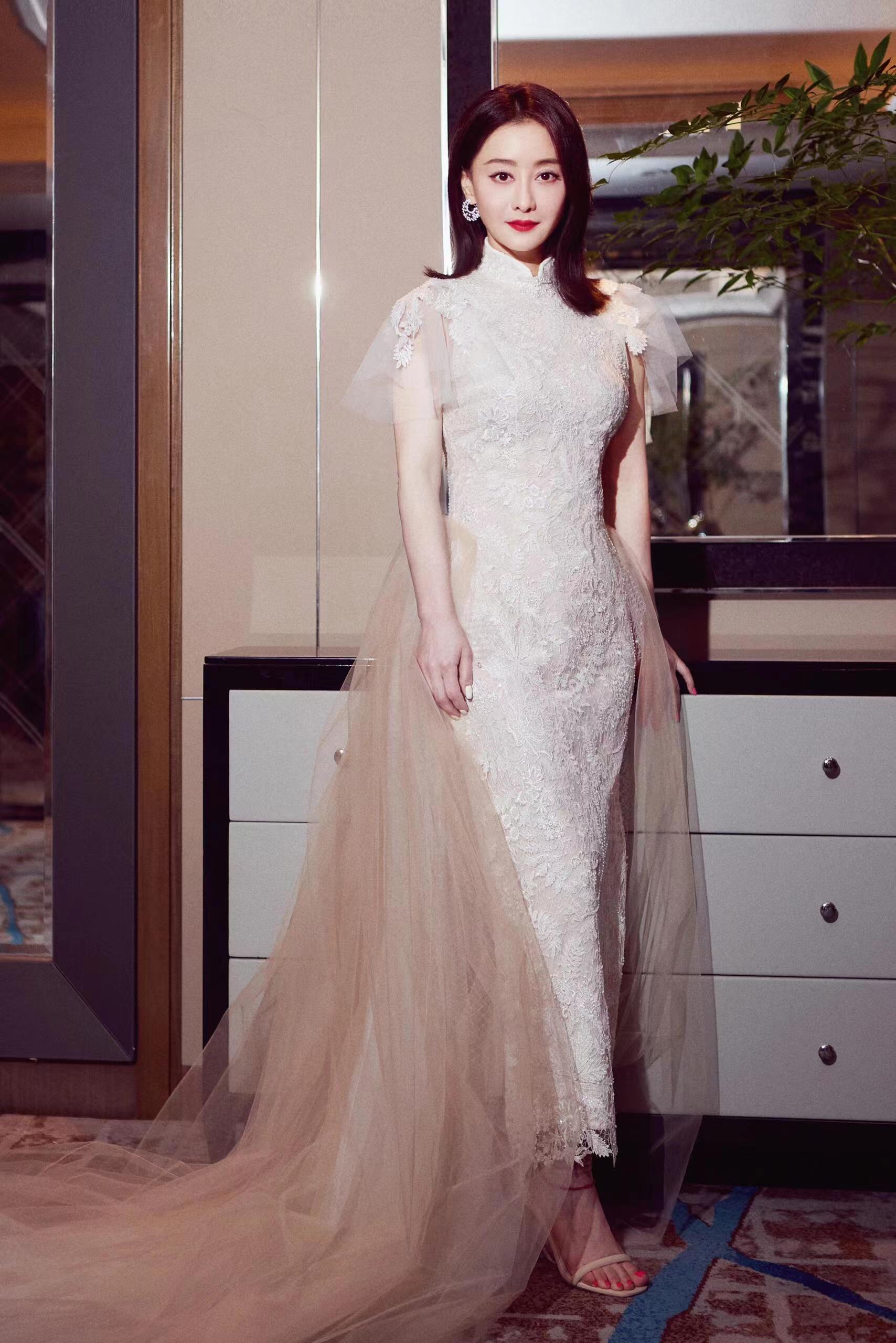 最美琼女郎陈德容现状太震惊!依然气质惊艳,双目含情!