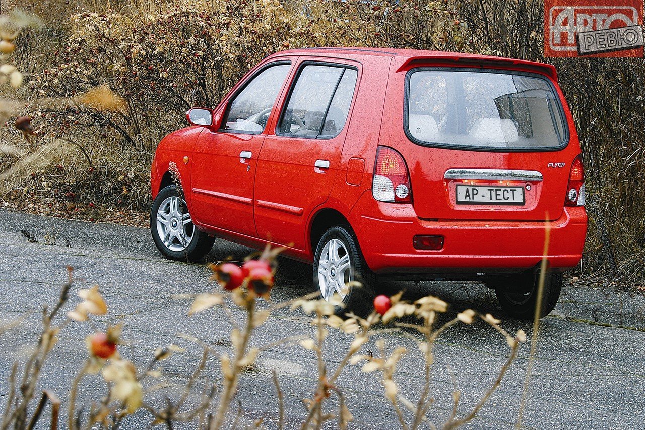今天这台秦川福莱尔,可以算得上是比亚迪的开山之作了