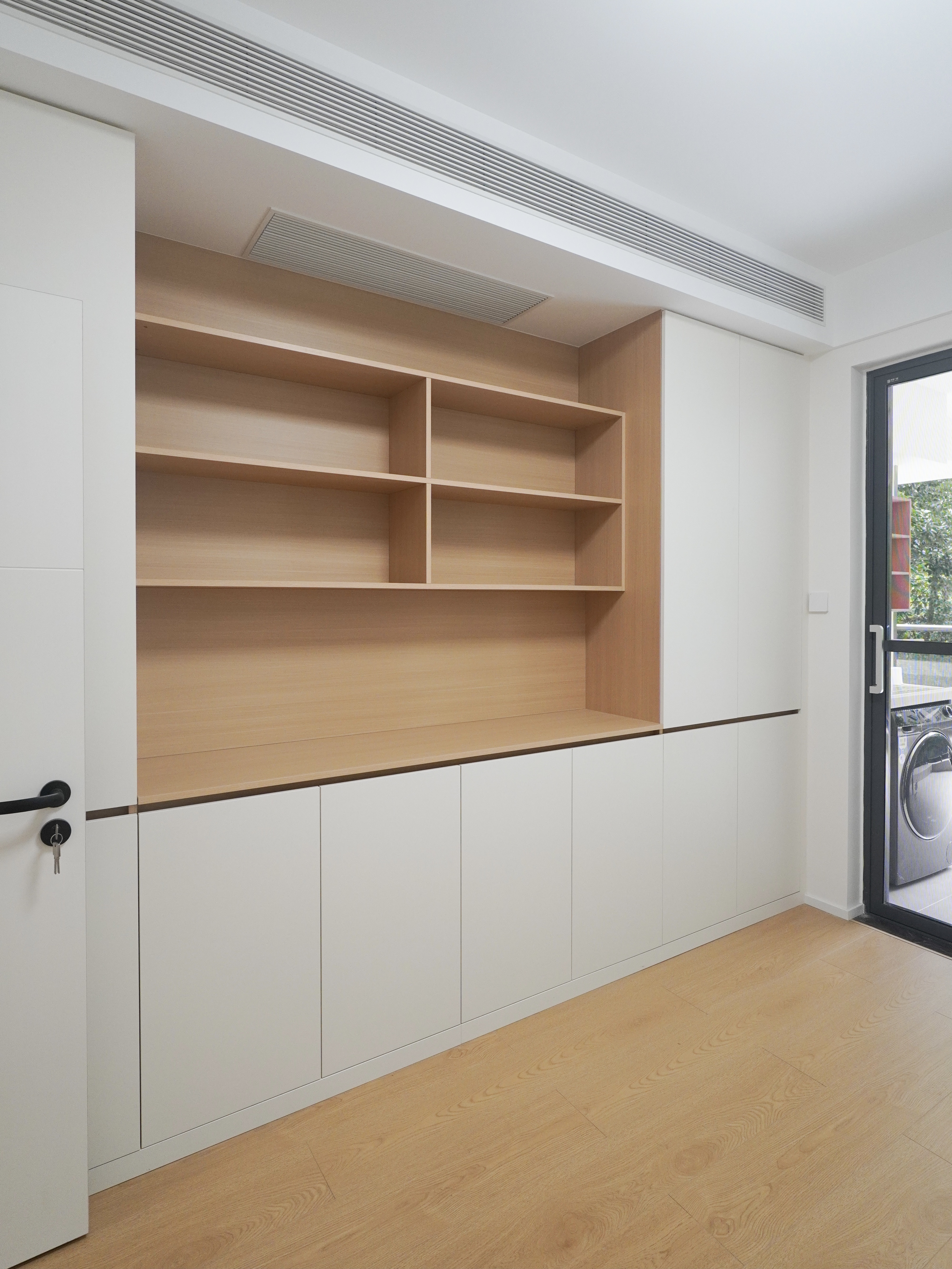 储物多装修照片图片平柜图片楼房装修是连柜子一起包给一家公司装好