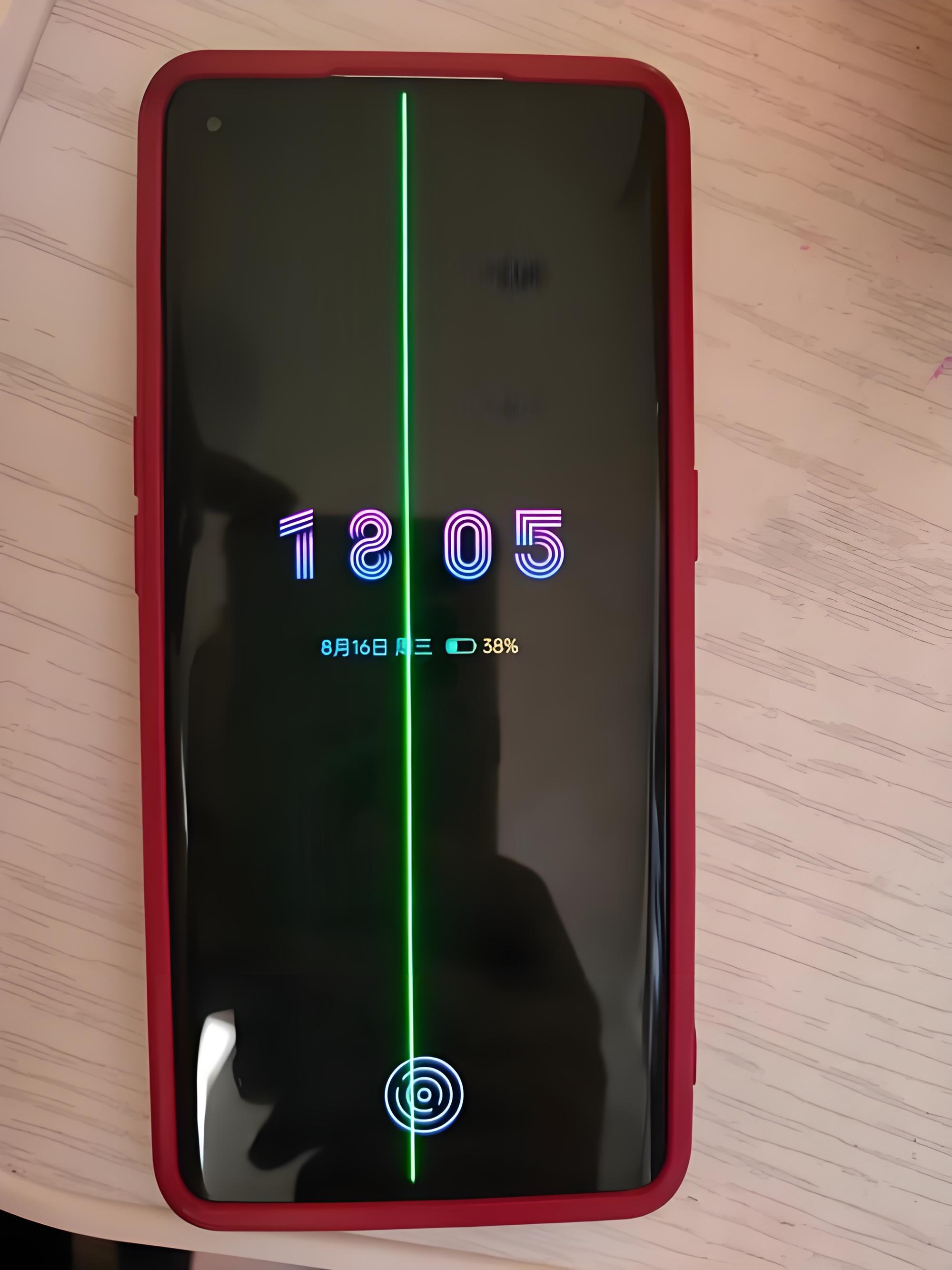 OPPO Reno12 Pro屏幕绿线、