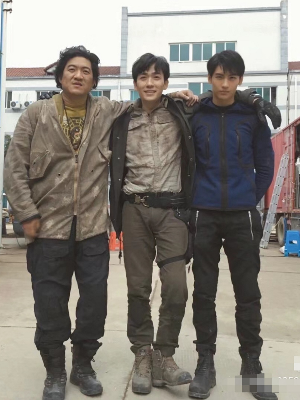 从左至右:陈明昊,朱一龙,黄俊捷.实话说,我特爱陈明昊的戏.