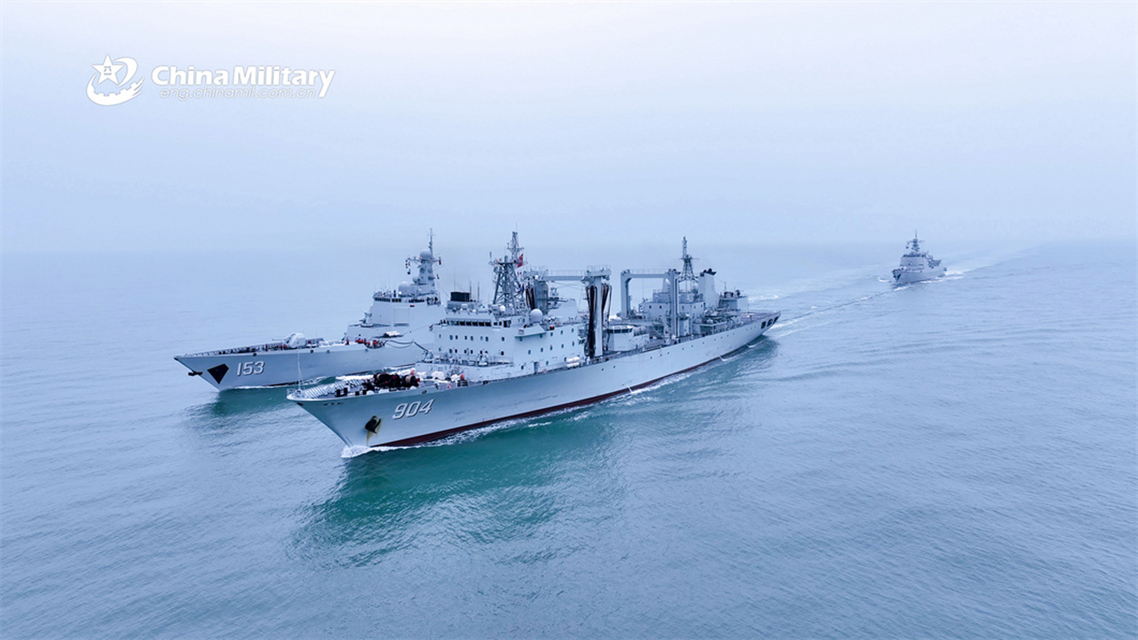 东海舰队现在的主力驱逐舰是8艘052d,4艘052c和4艘现代级.