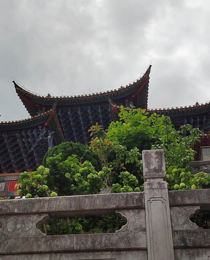 2,每周吃3次鱼肉,清蒸为佳