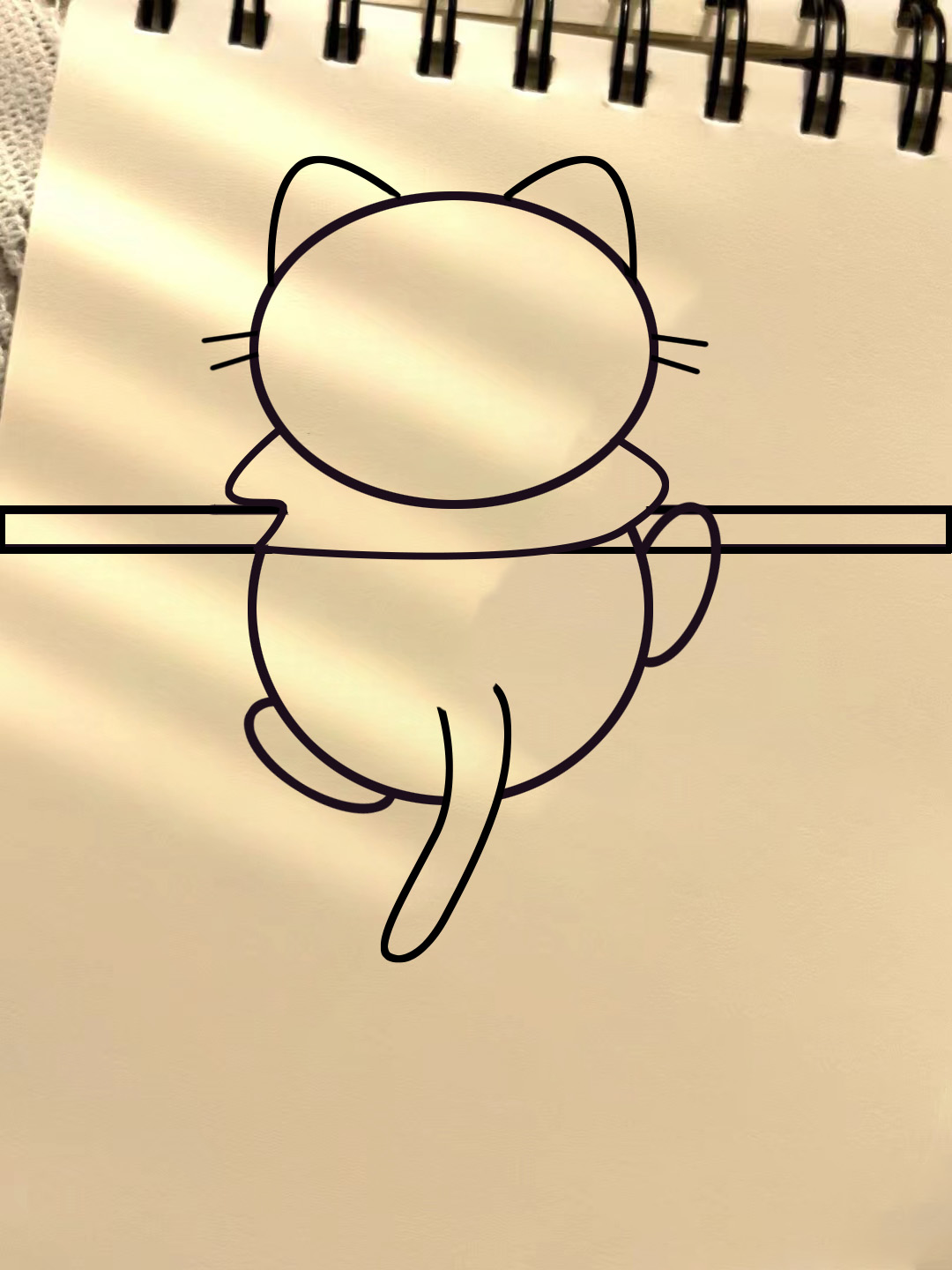 hello,大家好,给大家分享的一个猫咪爬墙的简笔画画法