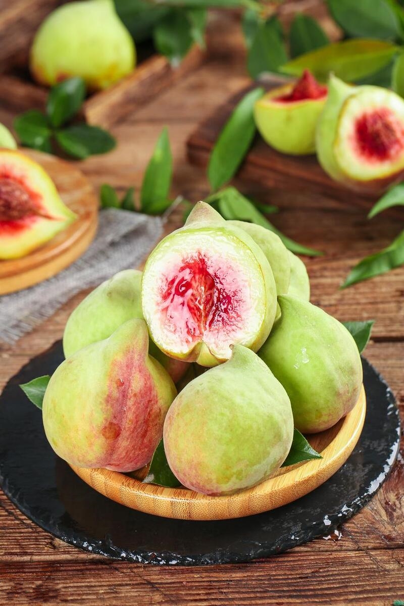 广东省连平县是著名的鹰嘴桃产地之一