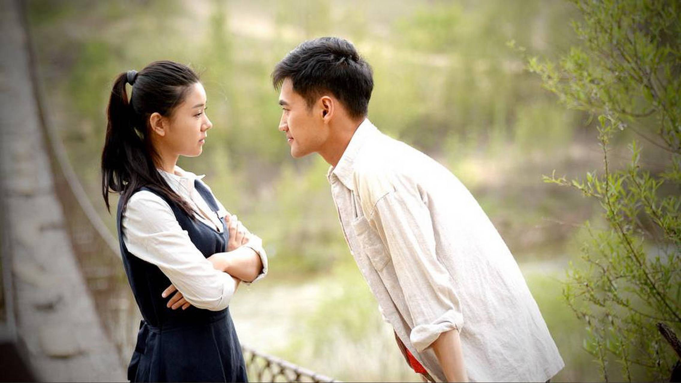 田晓霞喜欢的是孙少平不伪装自己,并不因生活的窘迫就感到自己活得