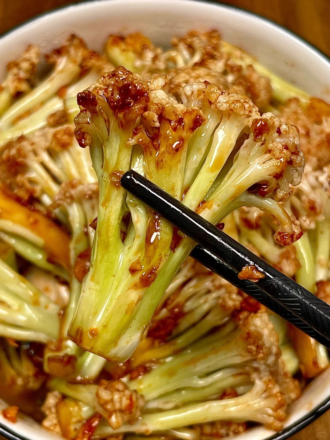蒜香花菜好好吃的 清脆爽口好吃不腻 配上米饭一口一口炫不停