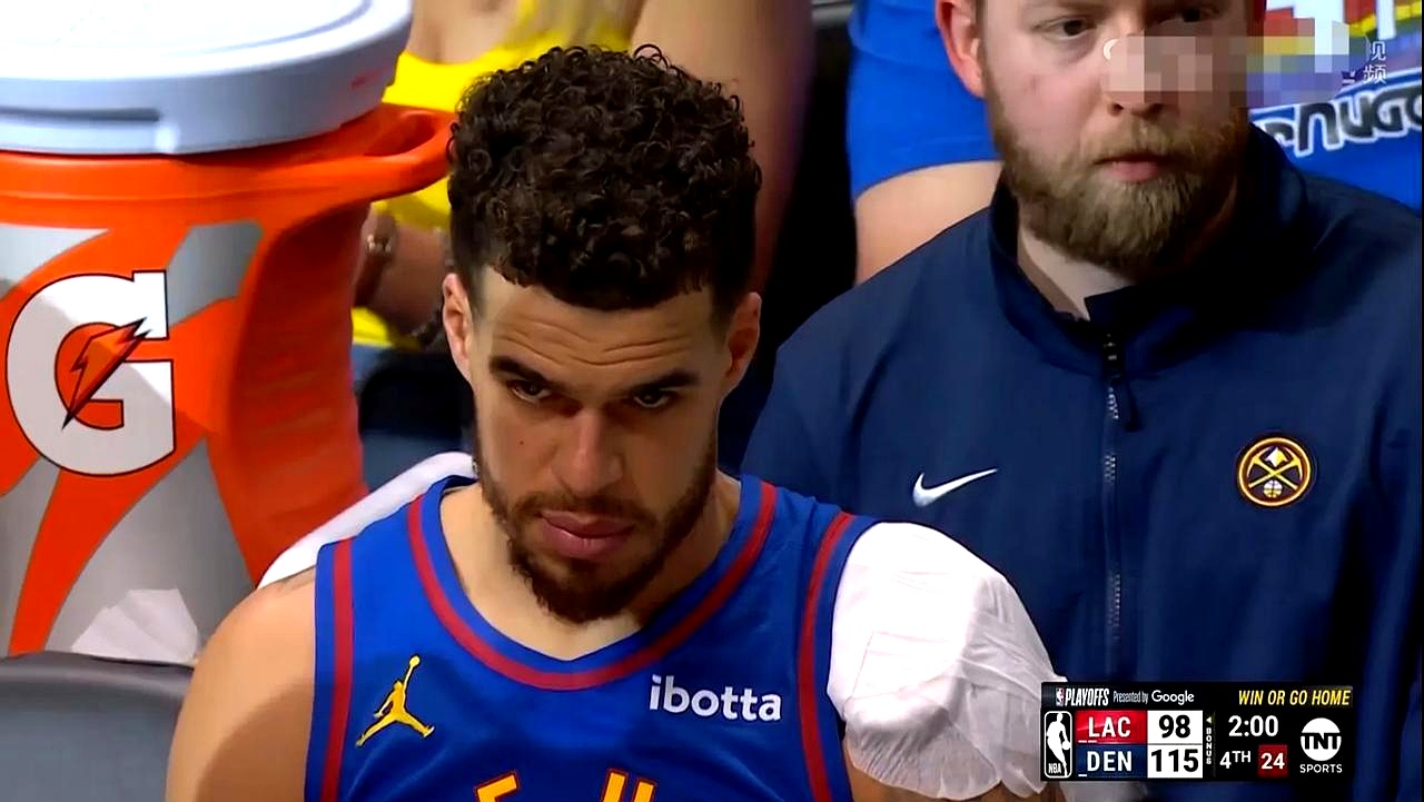 掘金的大将小迈克尔