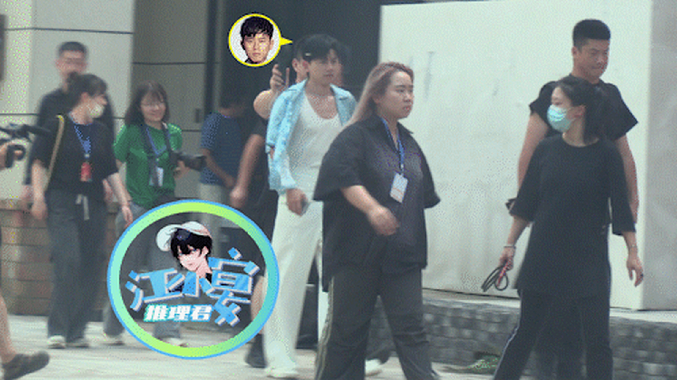 【张杰与唐嫣一起拍摄新歌mv】8月4日张杰在北京鸟巢举办演唱会,半个