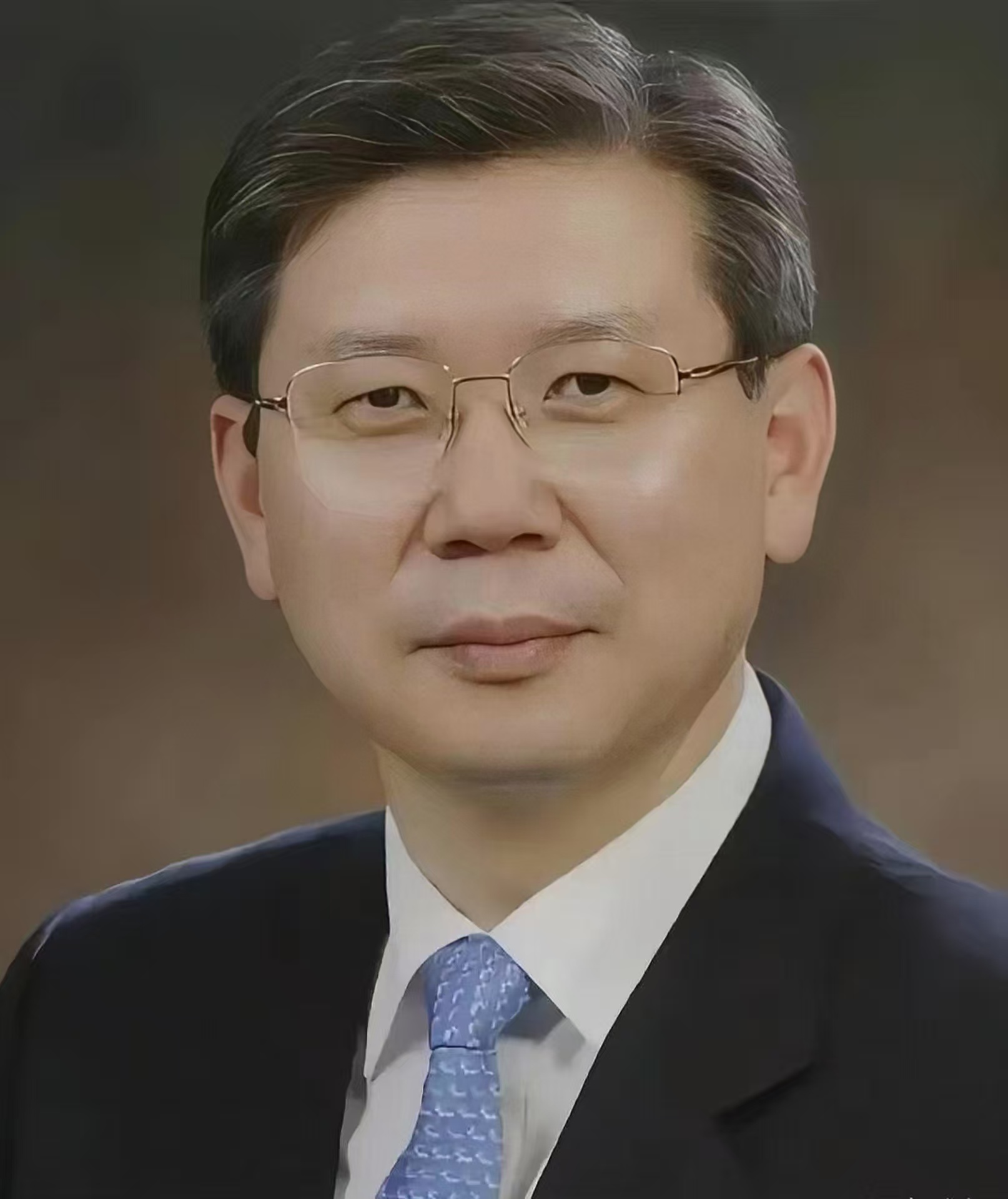 1月11日韩国总统警卫处次长金成勋第三次拒绝警方调查令人联想到