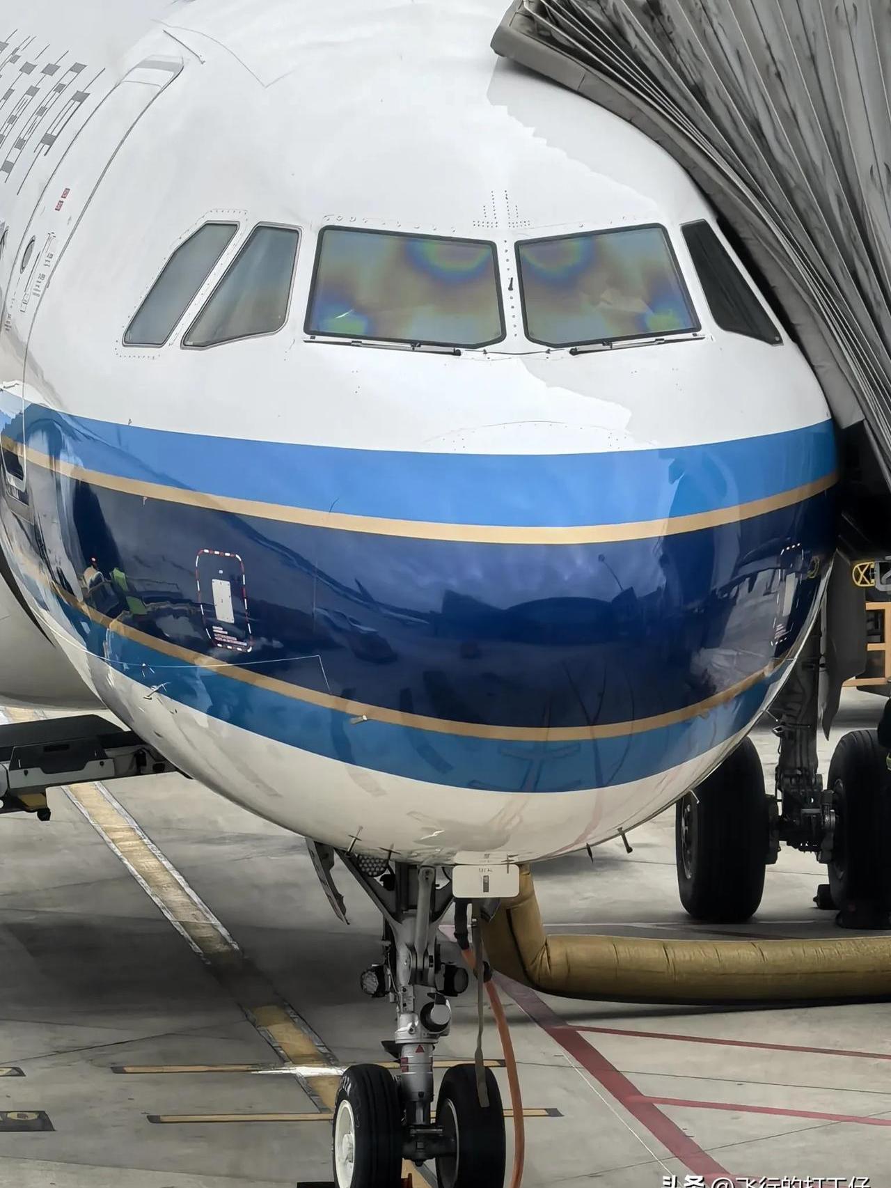 不比不知道一比真是惭愧同样是新出厂一年多的次新空客a321/a320