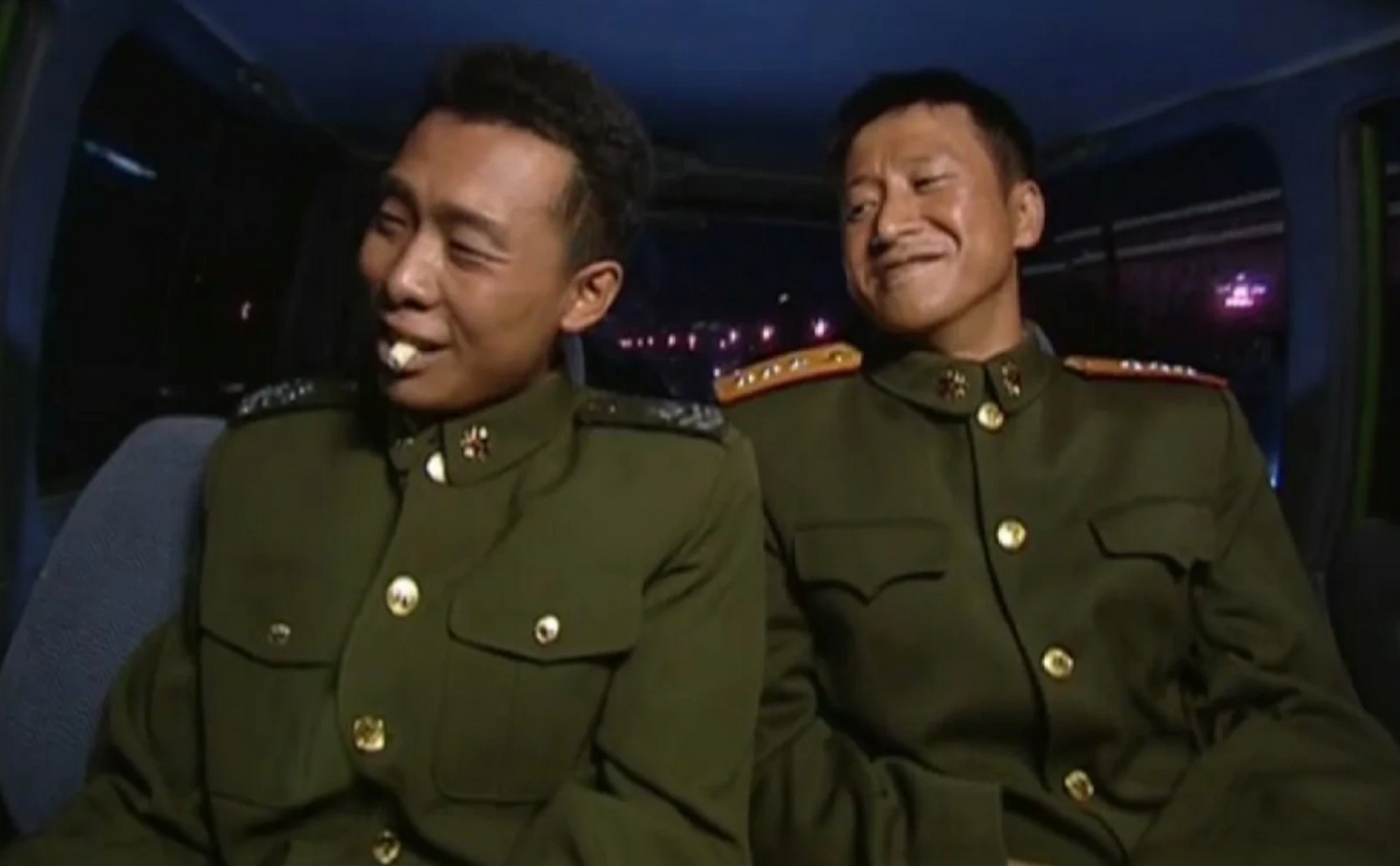 《士兵突击》中,史今班长为什么一定要退伍?