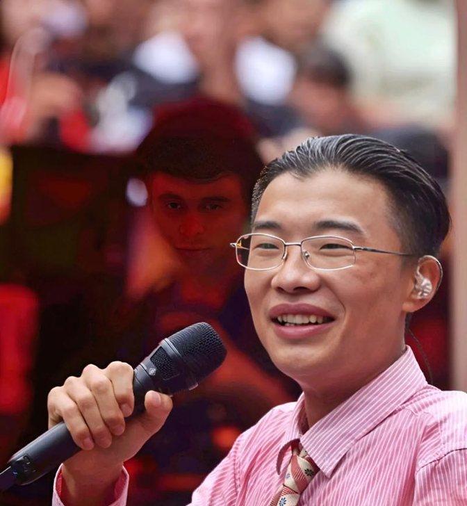 一个现象级的大网红,陨落的会如此之快