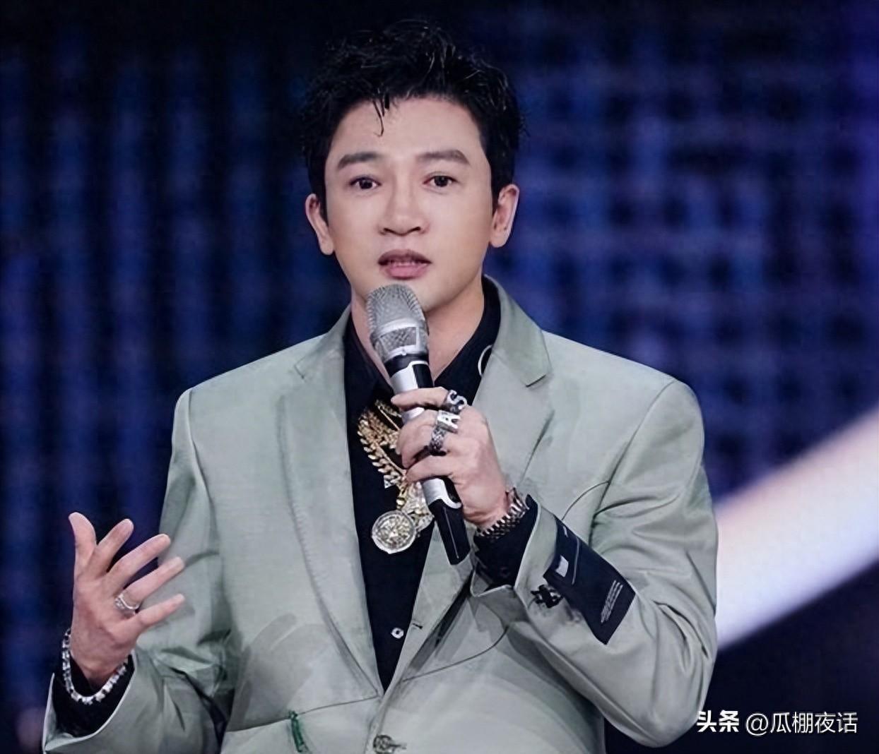 唱跳俱佳,演技在线的苏有朋,是行业里的常青树,出道37年魅力不减