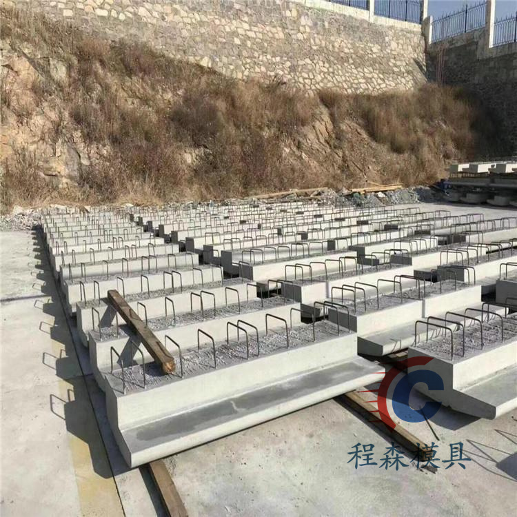 高精度,高强度,耐久性好等特点,应用广泛,主要用于铁路和公路桥梁建设