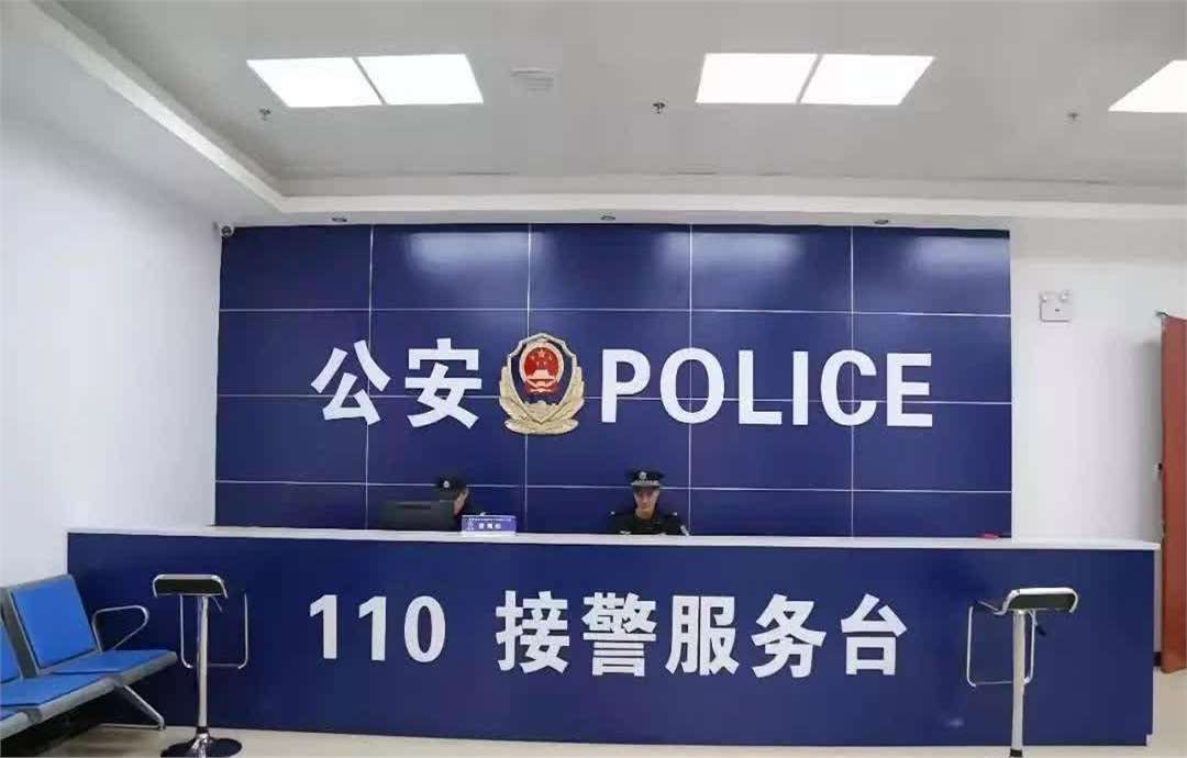 我想了想,反正被骗了 2800 了,我赶紧给他又转了 200