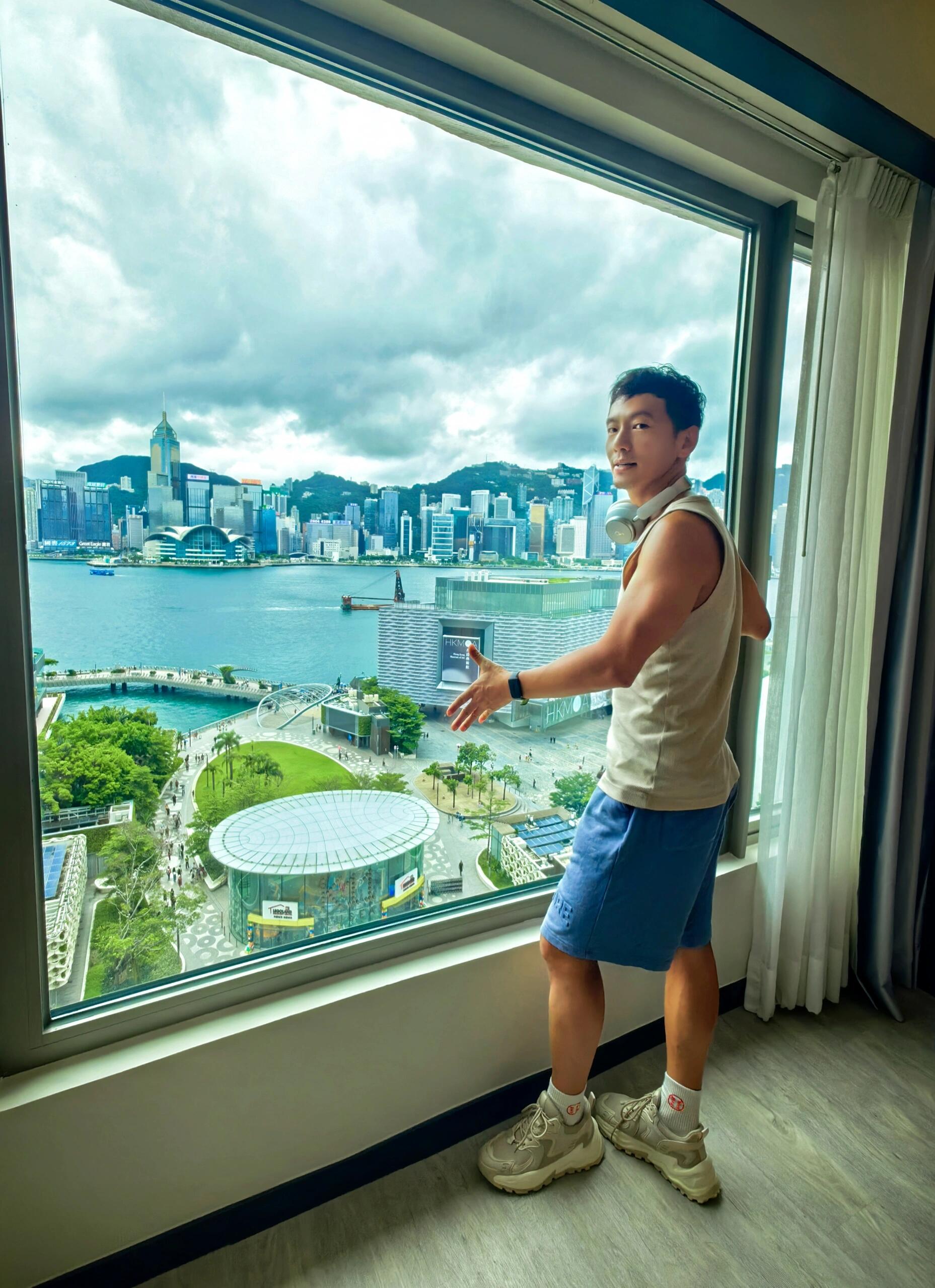 香港酒店窗外的风景这家可以说是没谁了 想打卡香港维多利亚港最美