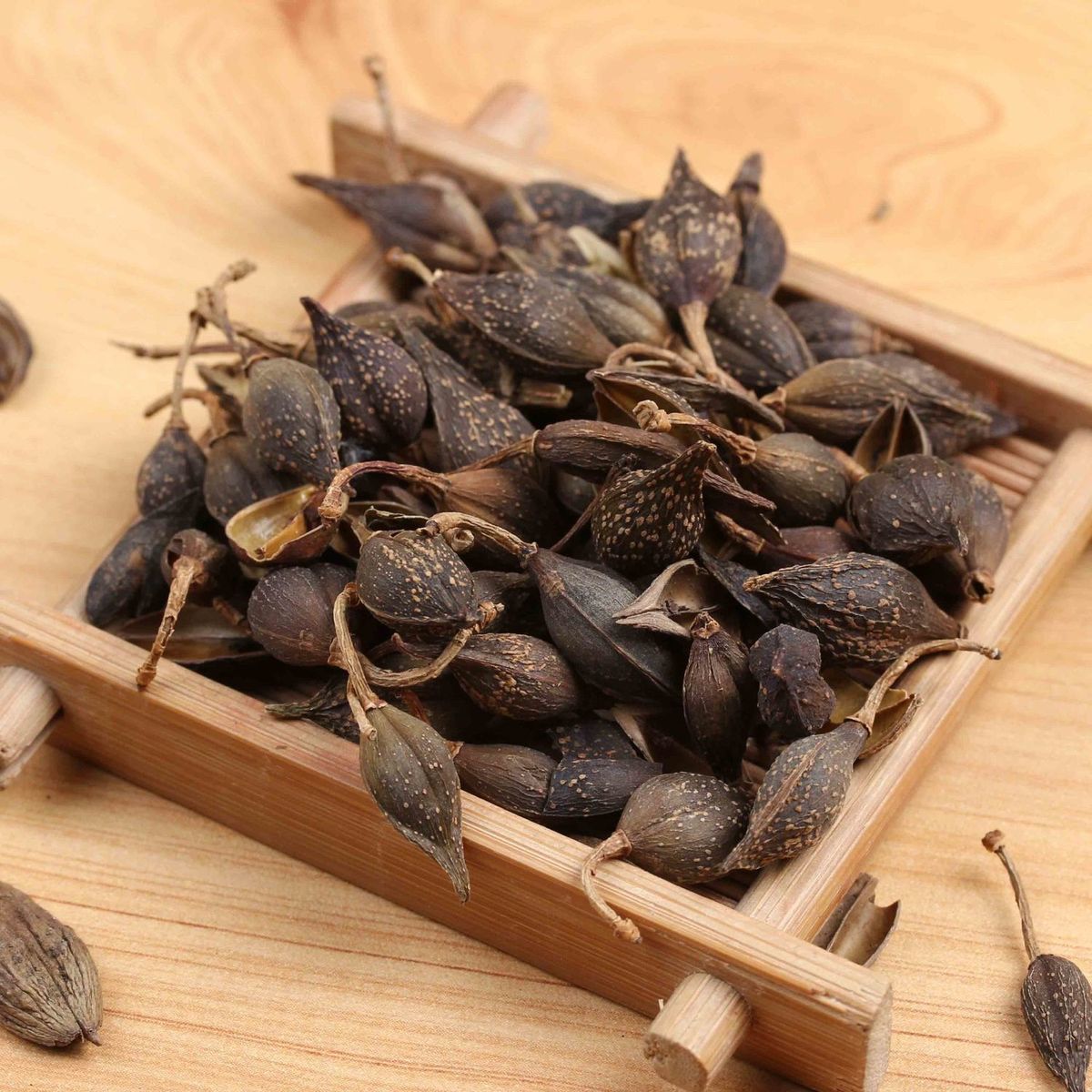 口腔扁平苔藓嘴里长白纹,连翘搭配好了不仅能清热解毒,还能消白纹.