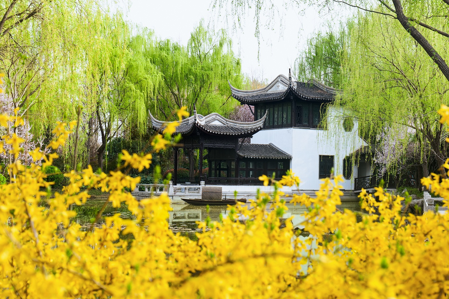 了位于河南省郑州市中牟县郑开大道人文路向南 1000 米的郑州绿博园