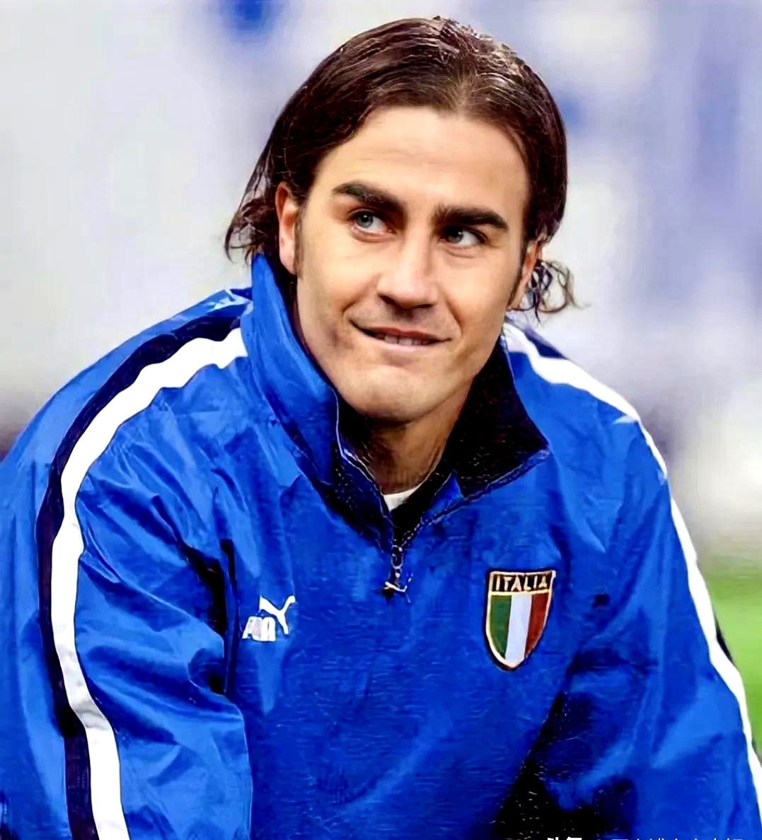 包含卡纳瓦罗报名新加坡主帅但他并没有绝对的主动权的词条