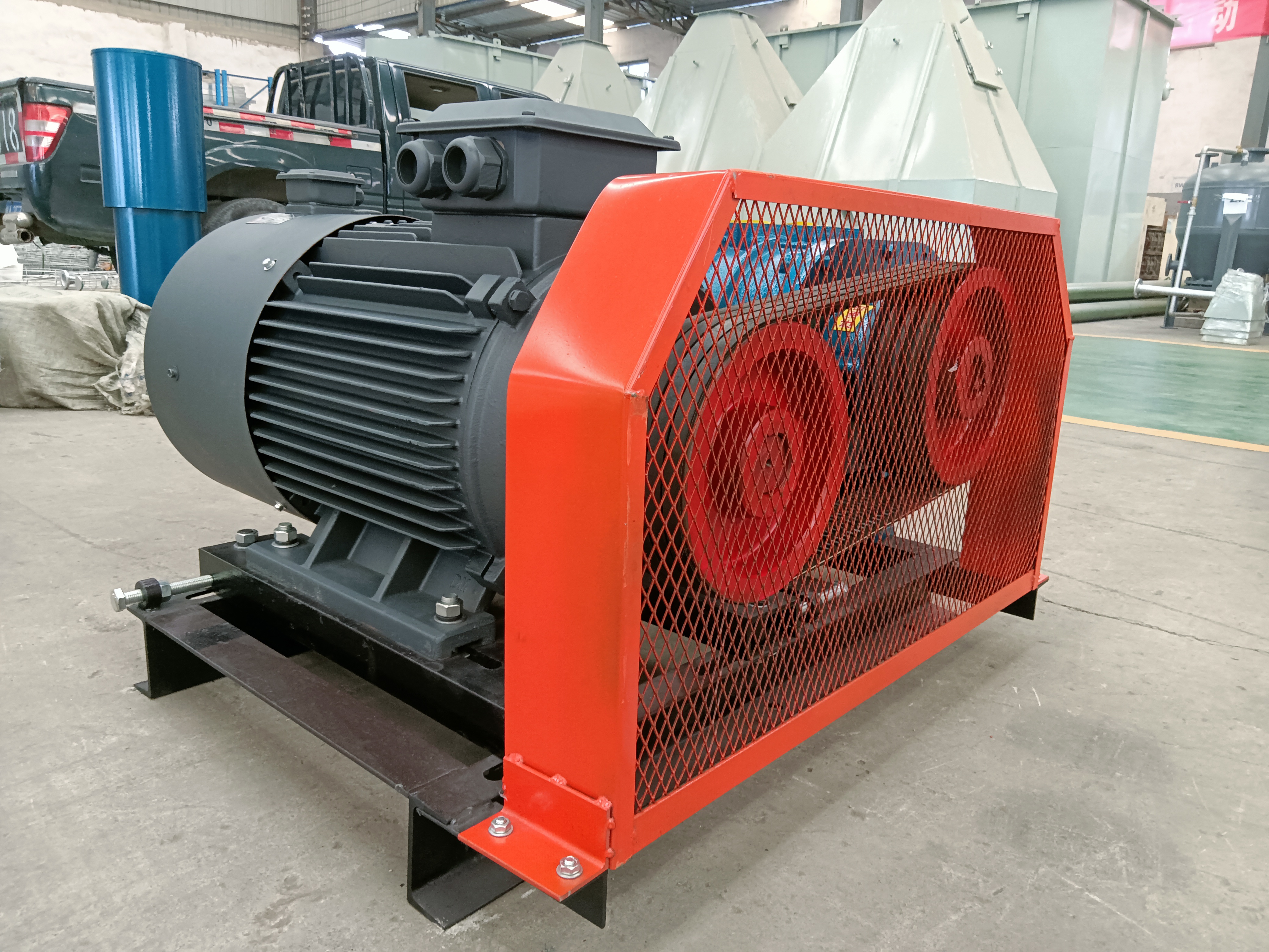 罗茨鼓风机,作为一种广泛应用于工业,化工,建筑等领域的空气输送和