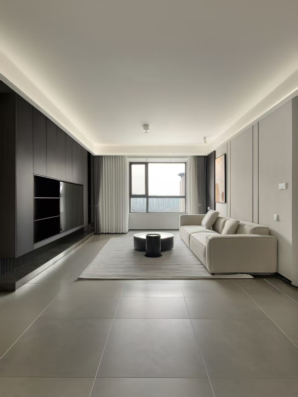 浅灰色地砖与白色墙面相衬,干净利落. 米色沙发搭配同