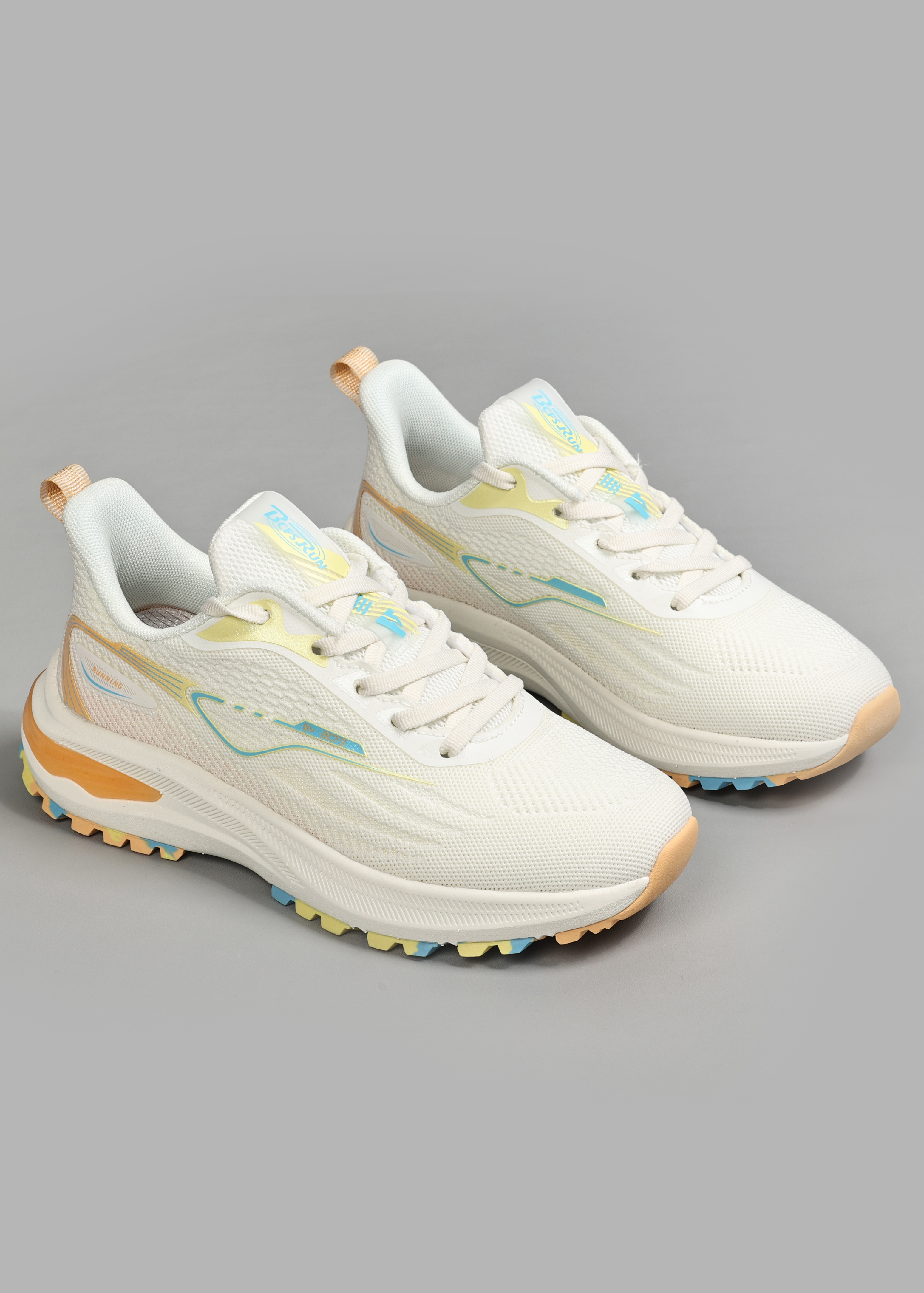 【轻盈透气自在畅跑】#运动鞋#