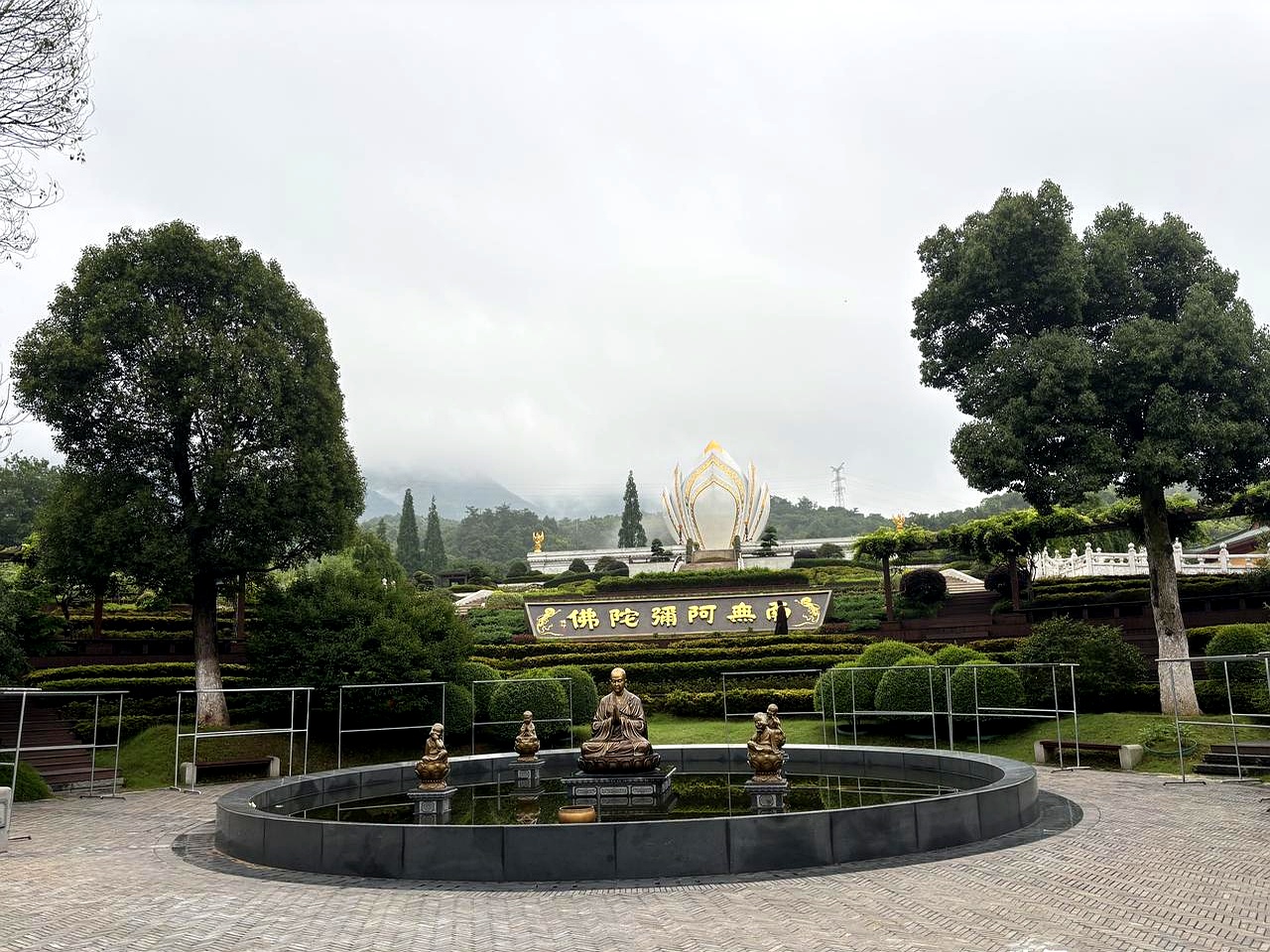 退休了,想过得开开心心,有三件事儿,咱们得琢磨明白