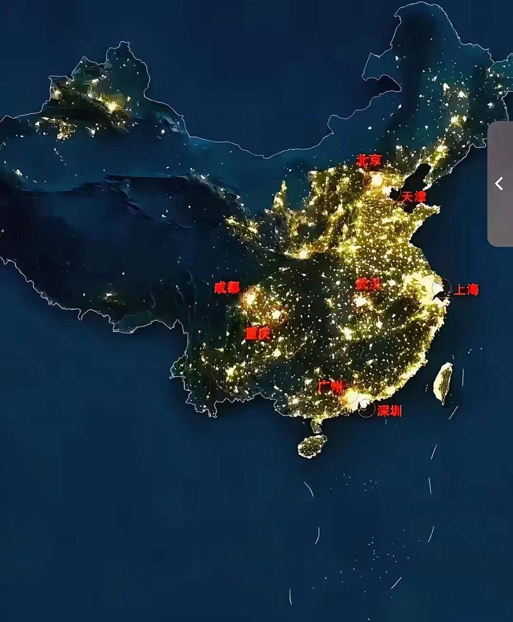 我国的夜景灯光卫星图,其实完整勾勒出了我国哪些地方适合发展,哪些