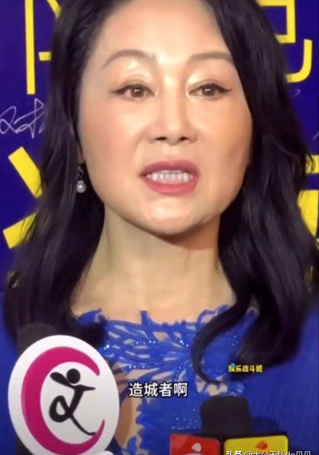 叫什么来着?王姬的眉头拧成了疙瘩手指在空中无意识地画着圈