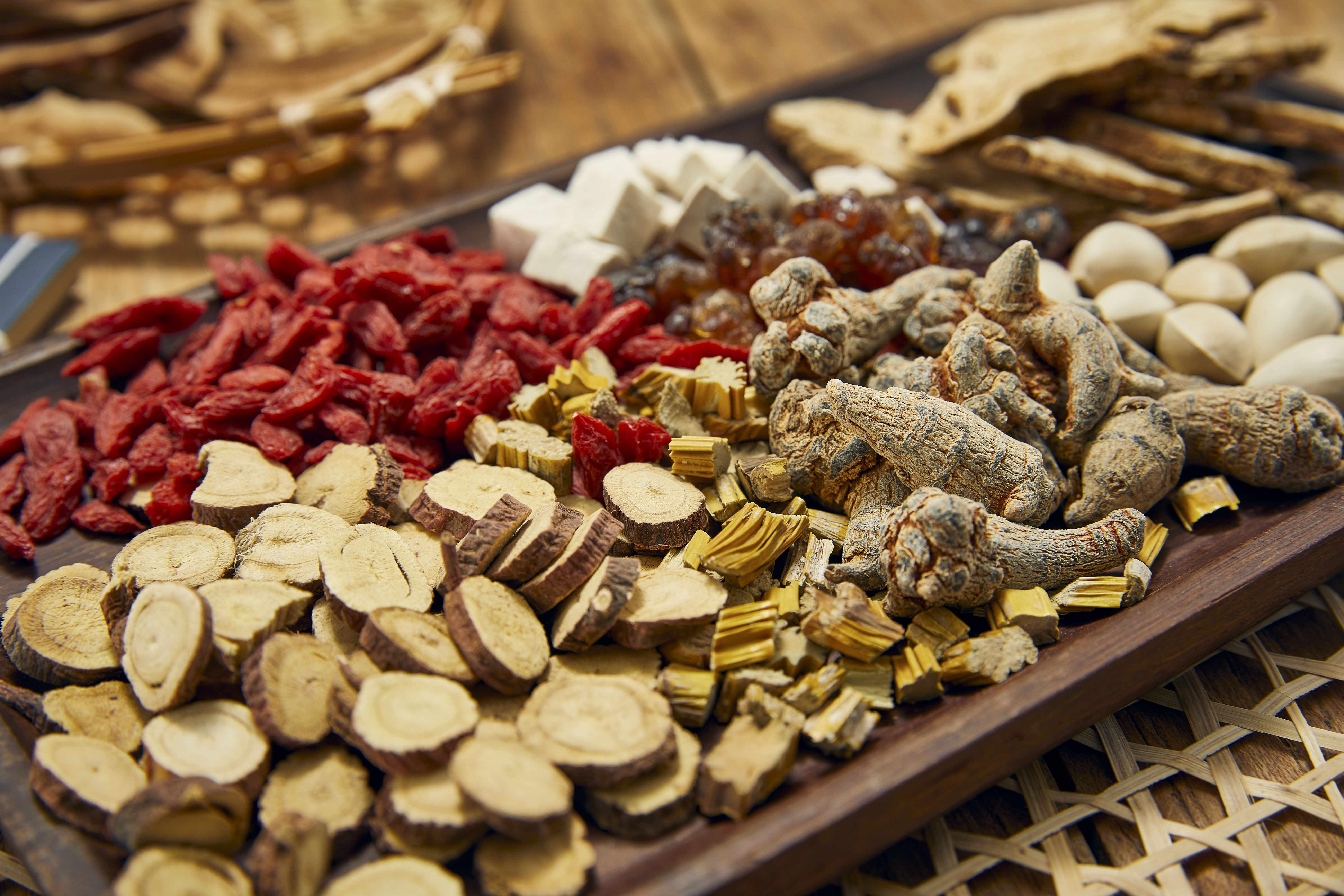 在中医看来,这可不是简单的巧合,而是天气变化与人体内在相互作用的