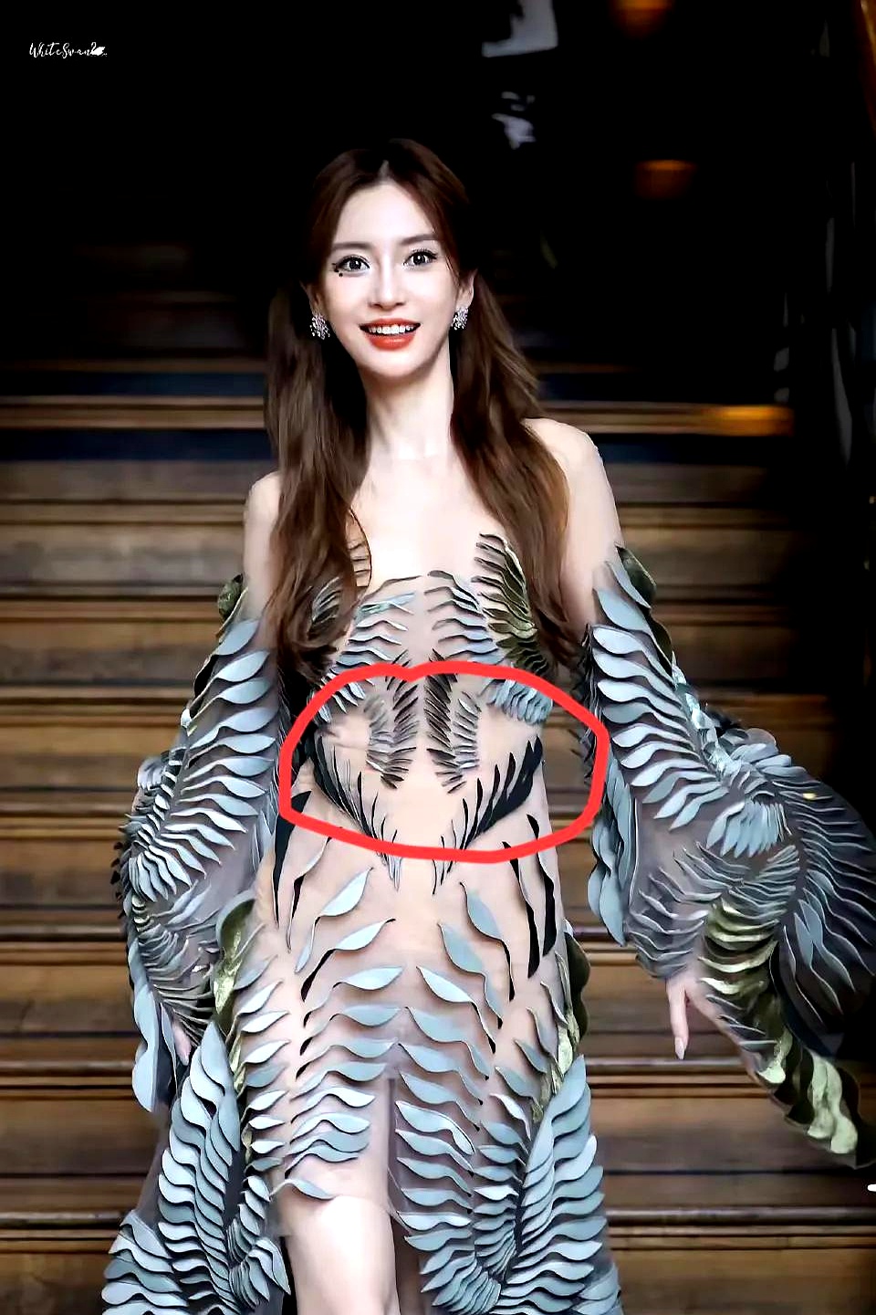 36岁的angelababy给所有女生提了个醒,就算长得再漂