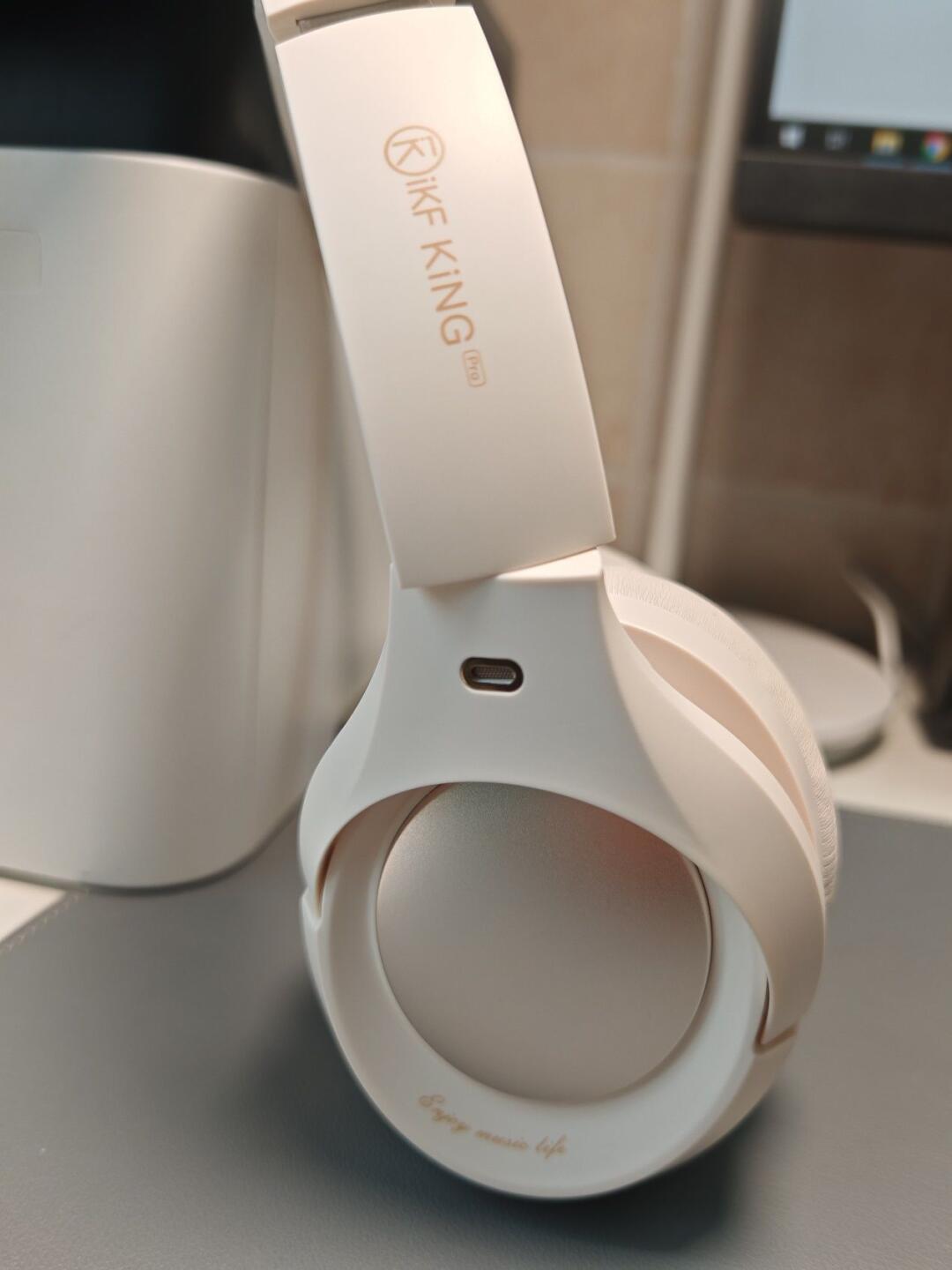 ikf king 头戴式耳机,为你带来皇室般的音乐体验