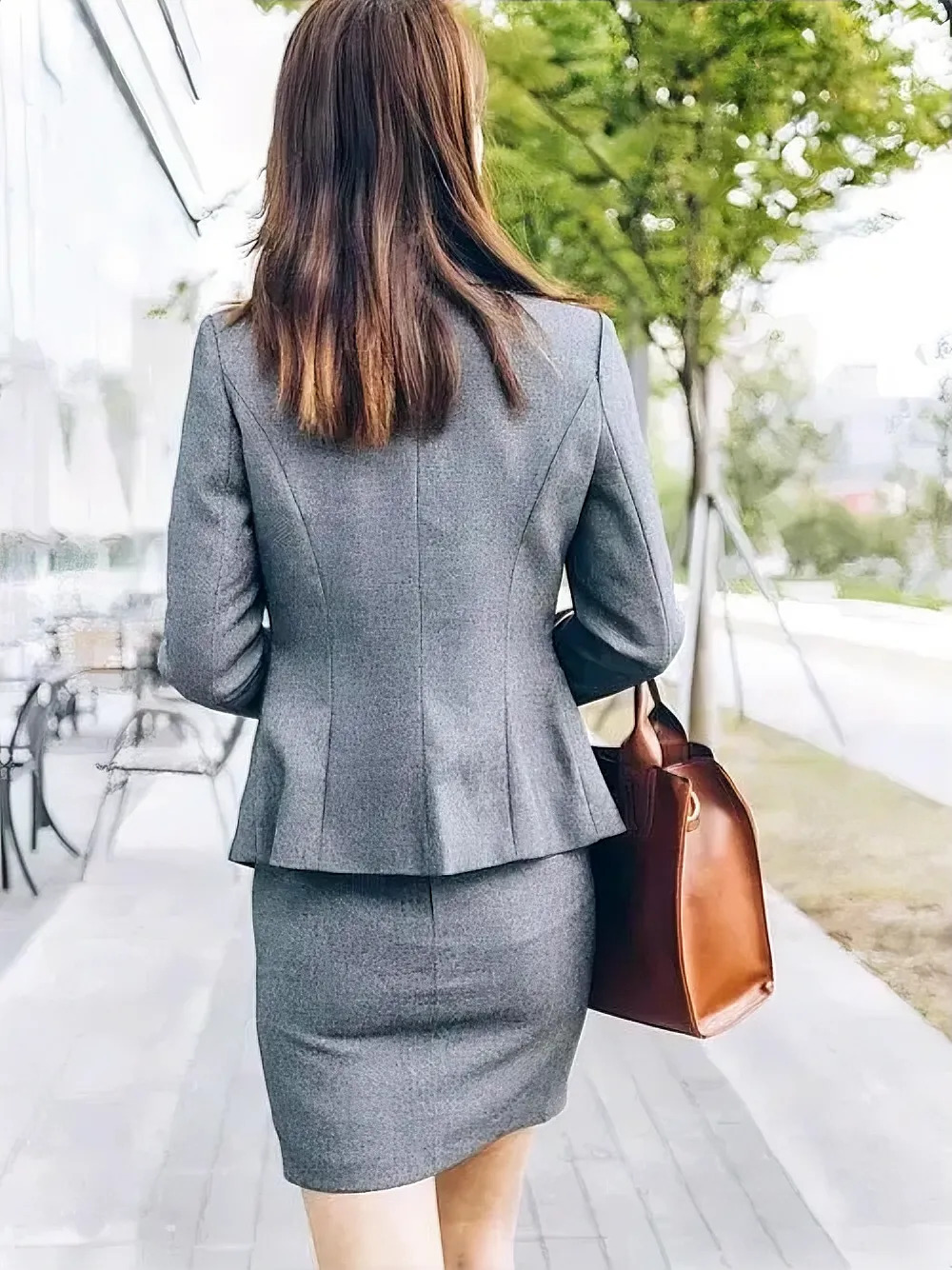 而且女方并不是强者,既然这样为何还要冒风险呢?实际呀!
