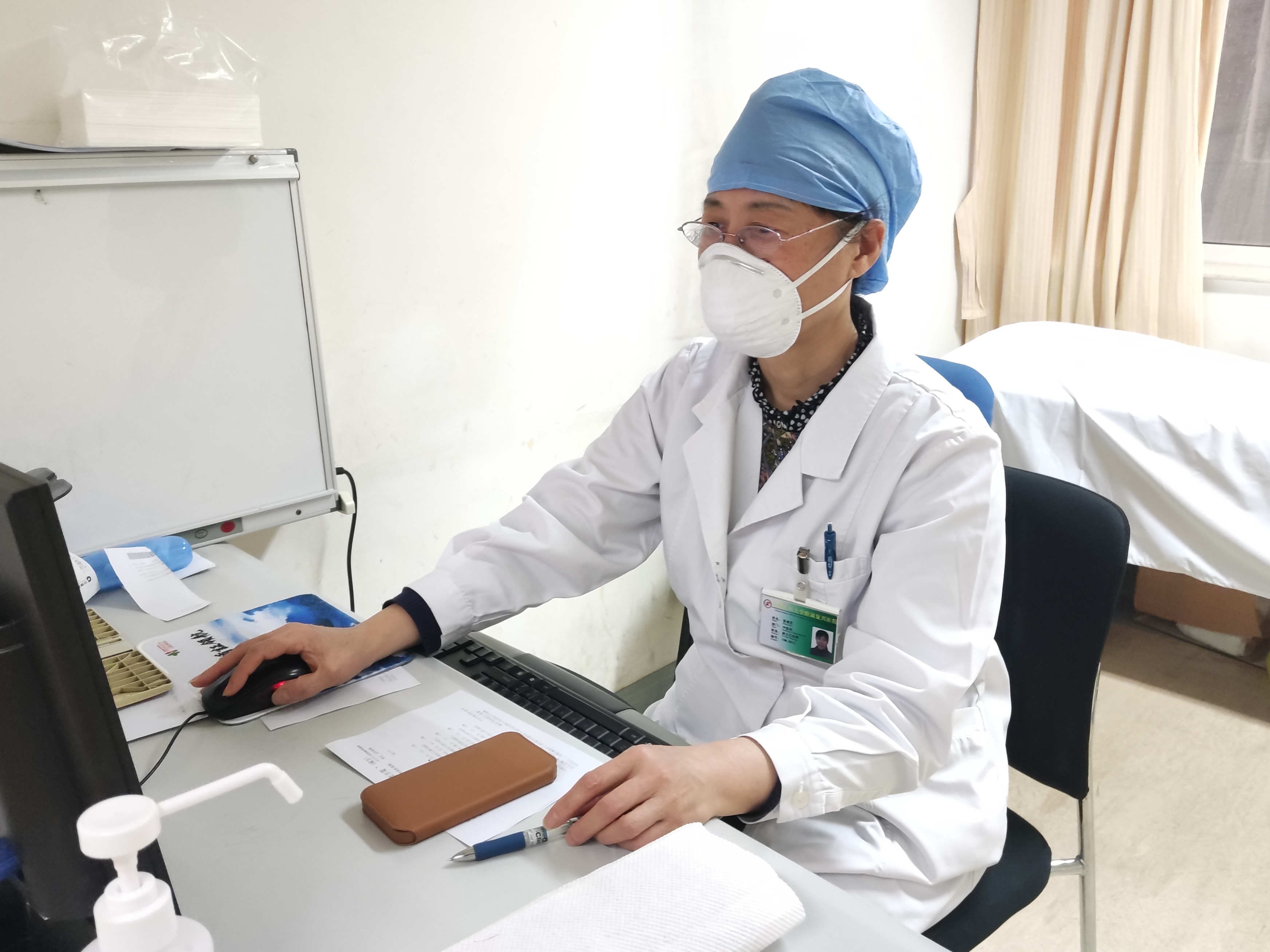 北京中医医院办理加号[看病床位住院]