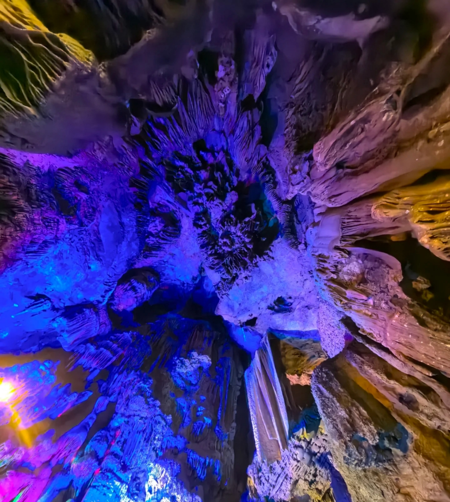 这里的风景似乎与我的心境相合,带来了一种安宁与舒适