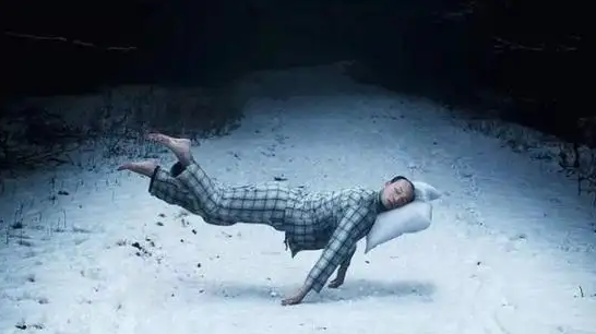 鬼压床的鬼可以被超度吗-鬼压床的科学解释醒来方法 鬼压床的鬼可以被超度吗-鬼压床的科学解释醒来方法