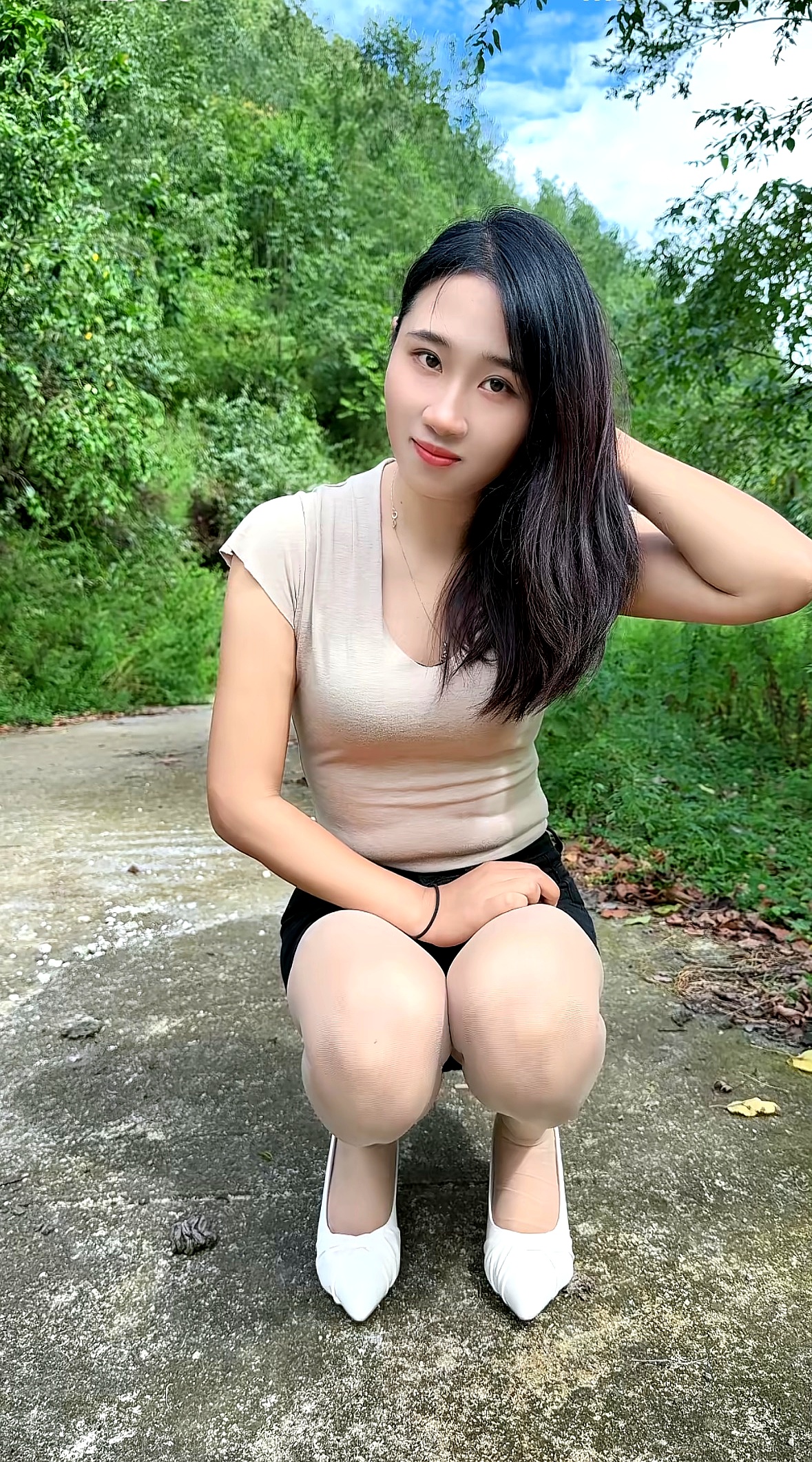 我97年出生,今年28岁,是来自农村的单身女性,大概就是大家常说的"大龄