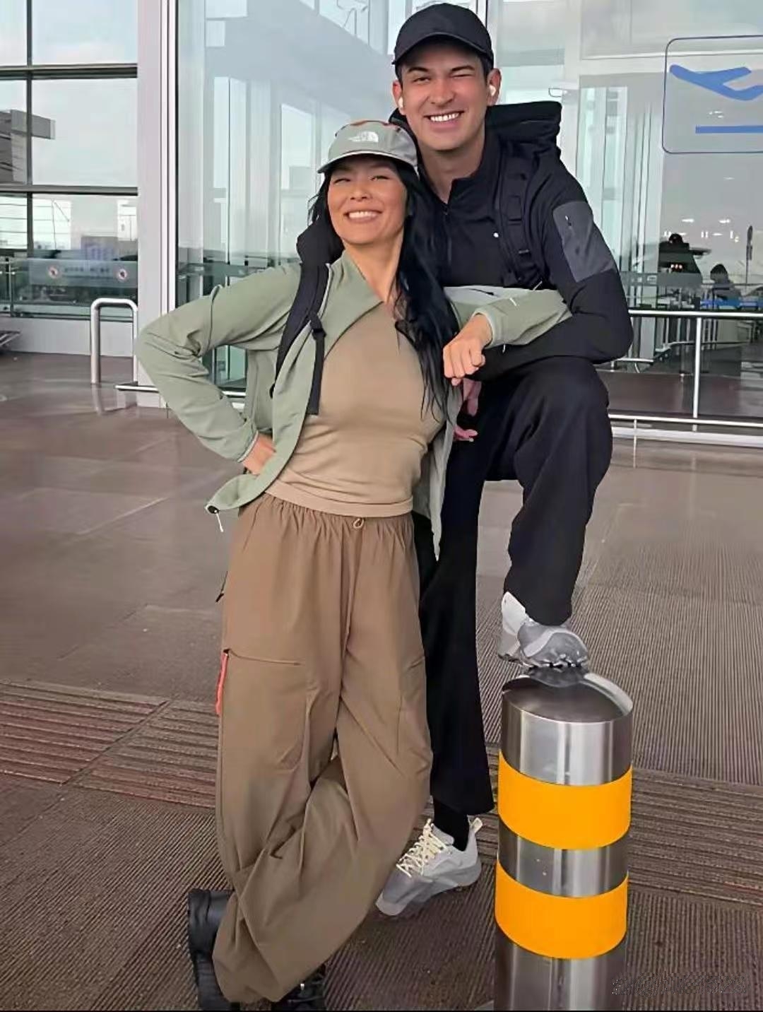 韦唯带着小儿子去新疆游玩啦27岁的韦紫湦身高超1