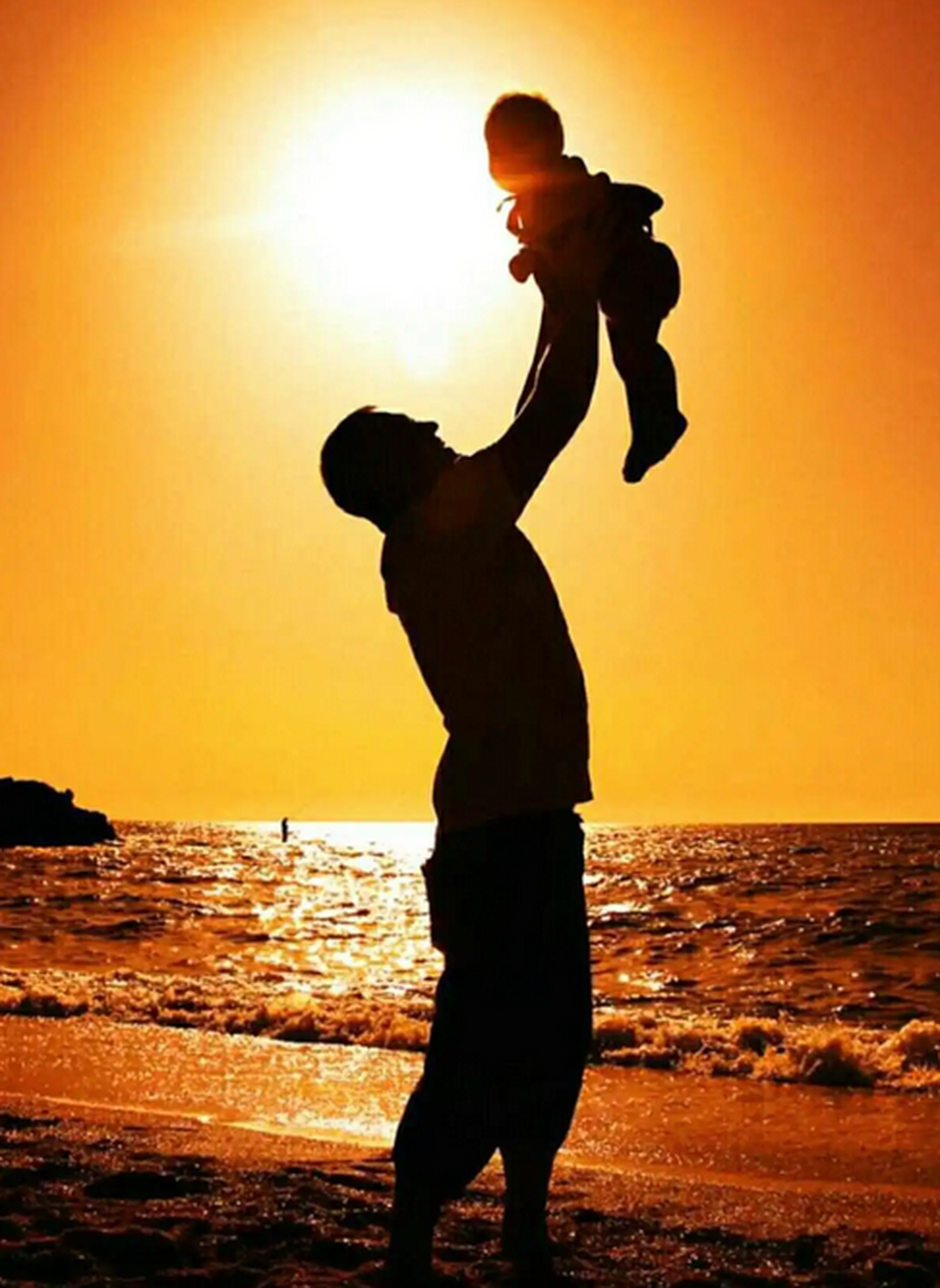 父亲节为何存在感低 父亲节存在感低?