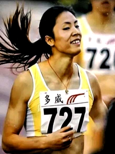李雪梅,一个四川姑娘,百米跑进11秒内,至今无人能敌