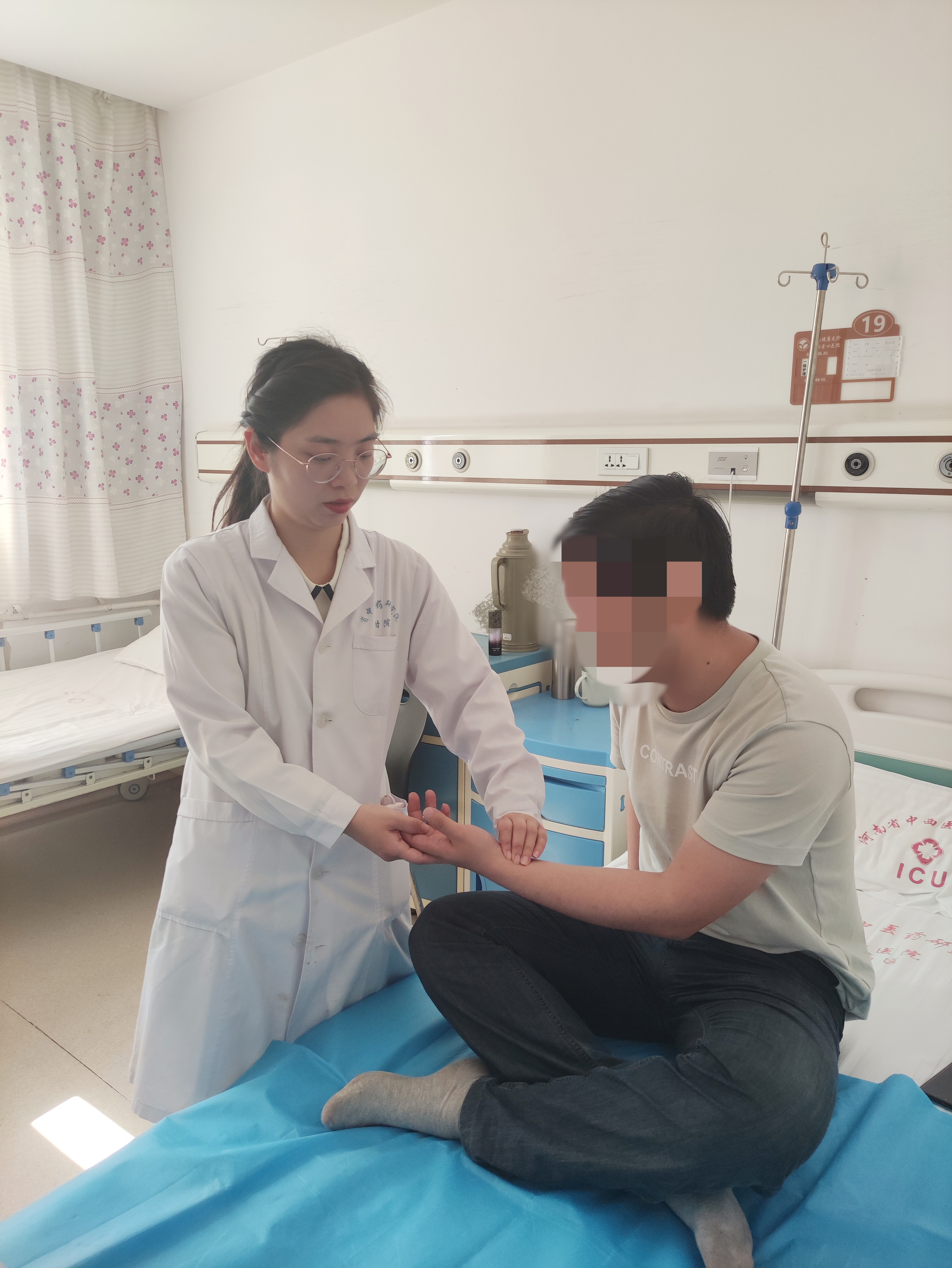 包含佑安医院帮忙挂号陪同看病重症患者专人照料,缓解身心压力的词条 包含佑安医院帮忙挂号陪同看病重症患者专人照料,缓解身心压力的词条