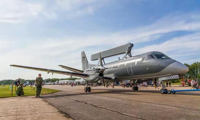 好家伙,这事儿可真够戏剧性的哈