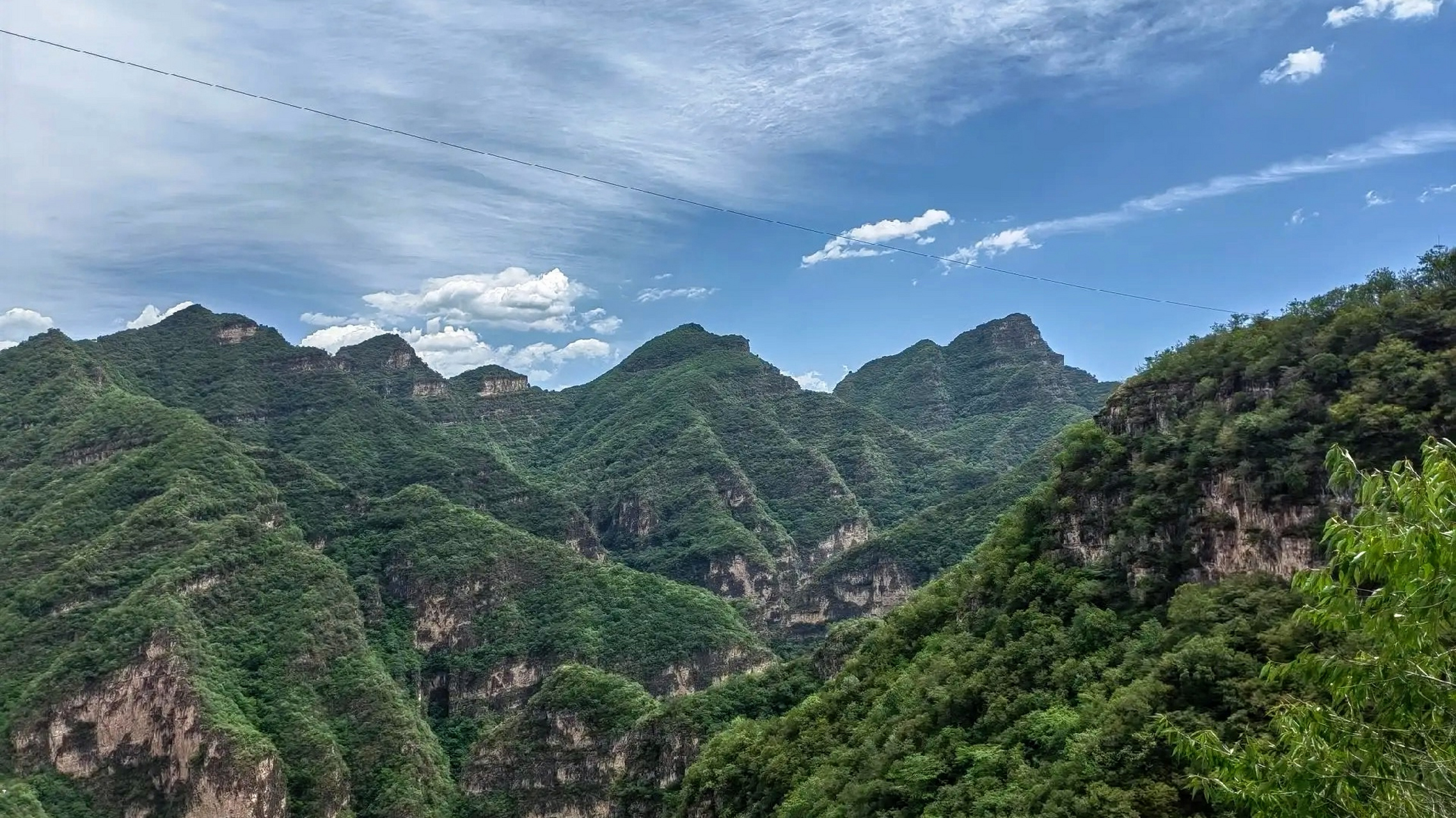 保定周边好玩的地方自驾游推荐,野三坡百里峡,位于河北保定涞水,距离