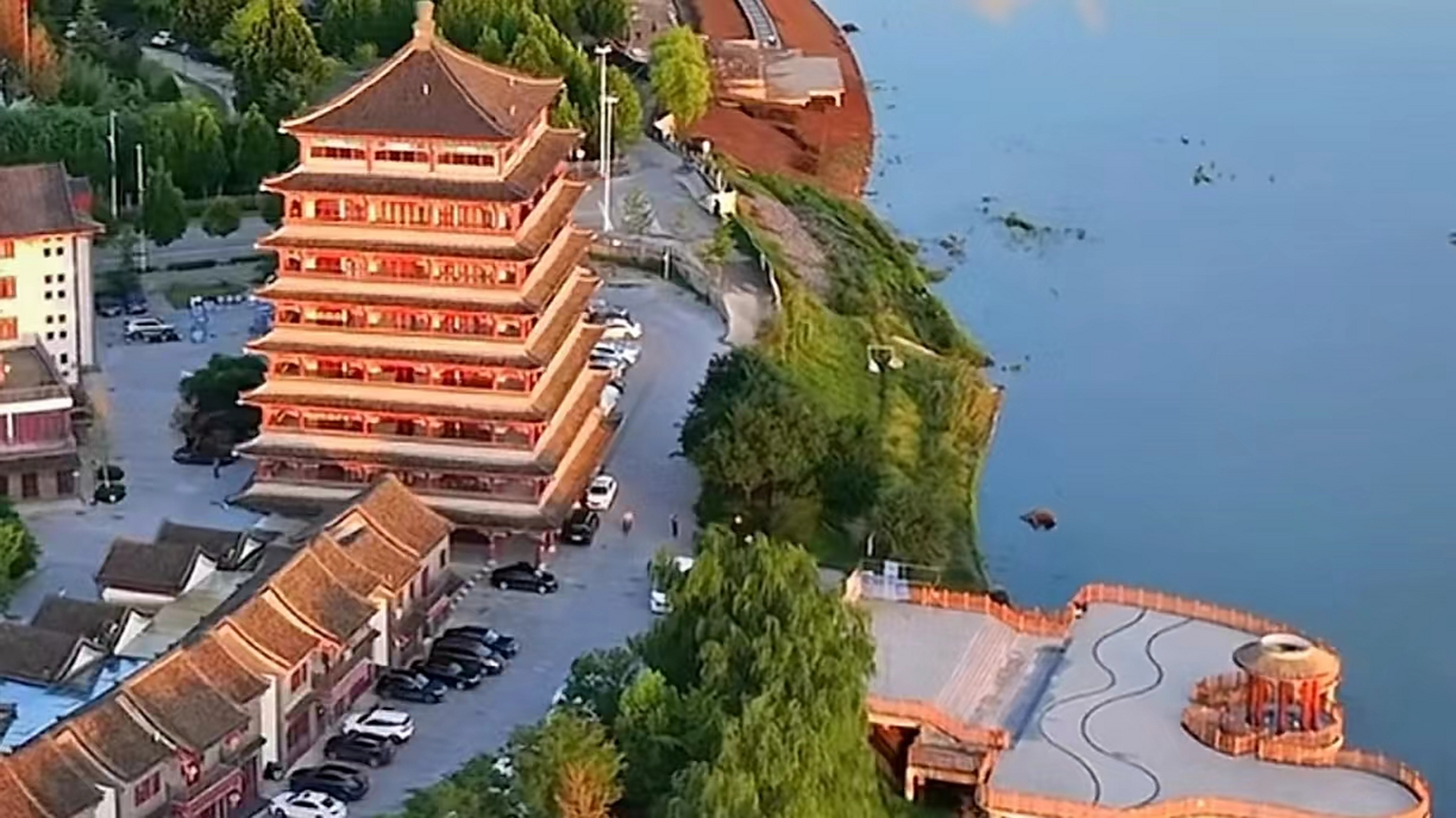 保定好玩的地方,燕都古城,位于河北保定易县,距离保定市区66公里,约1