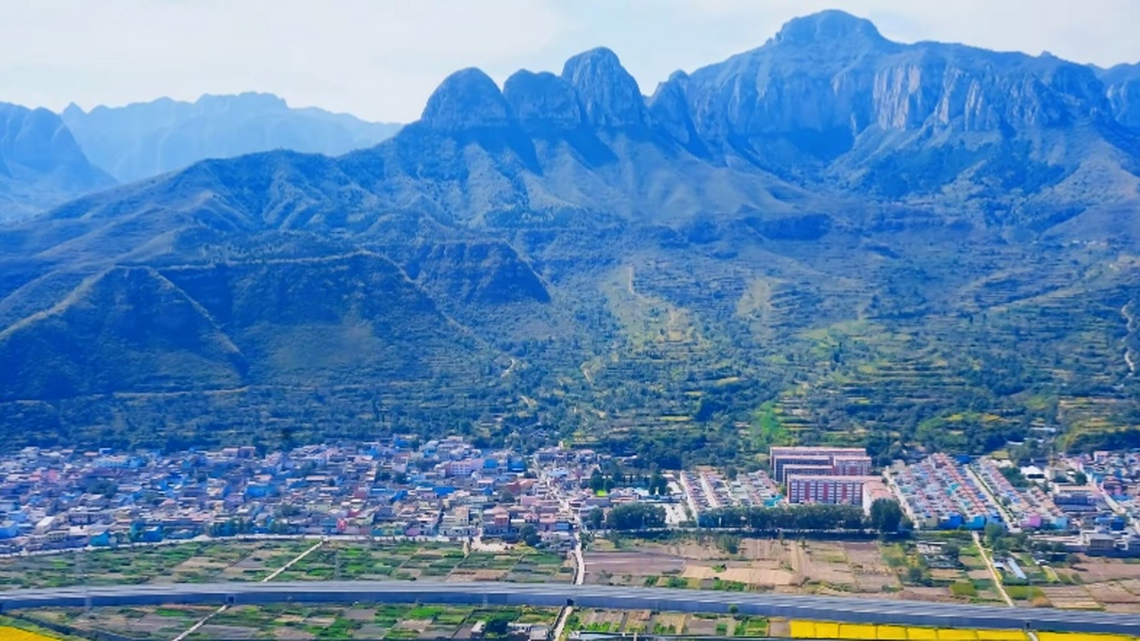 韩王九寨景区,位于河北邯郸涉县境内,主峰海拔1200米,楚汉争雄时,汉