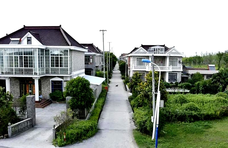 但是,这次南通之行,让我对这江苏南通农村房子照片南通乡下房子图片